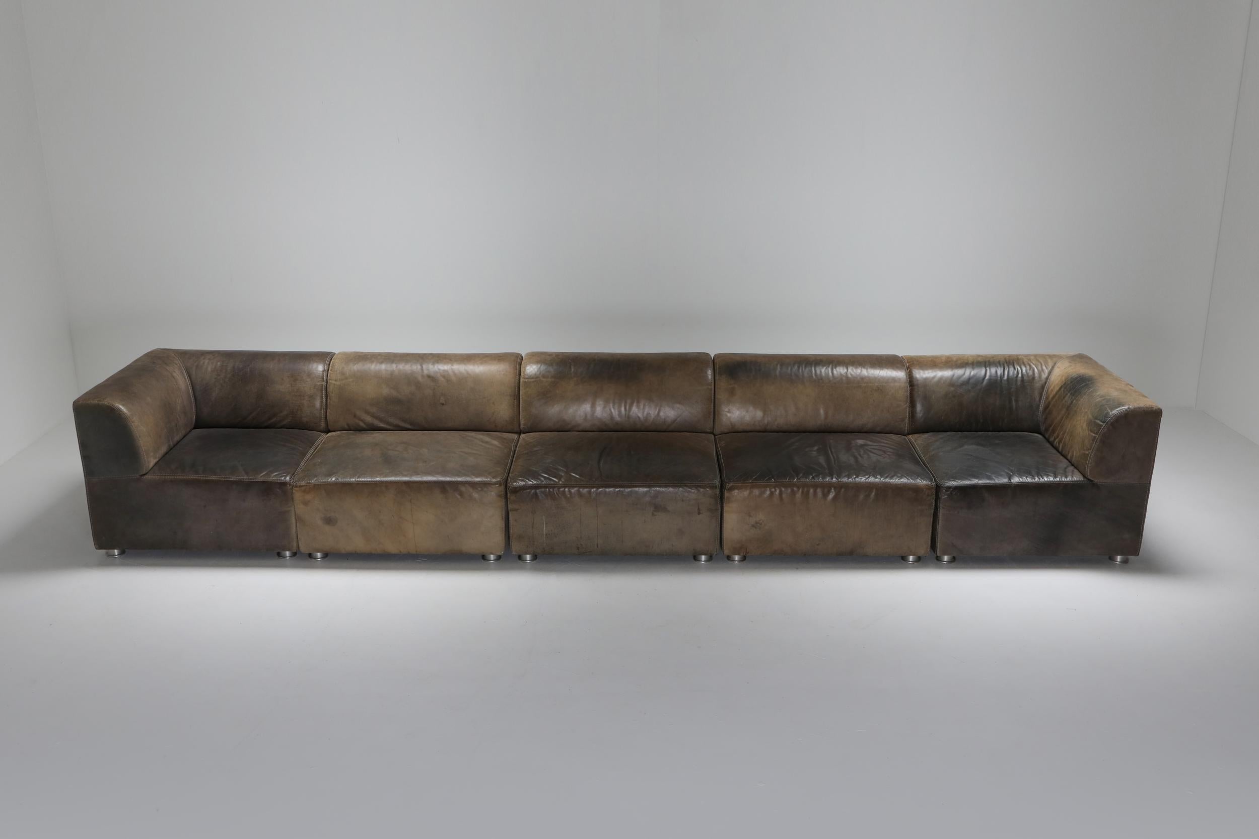 Leather couch in five sections, Belgium, 1980s
Two corner pieces provide quite a few set-up options.
You could even use it as a three-seat with two lounge chairs.
Made by luxury leather brand Durlet in Belgium in the 1970s.
The patina on the