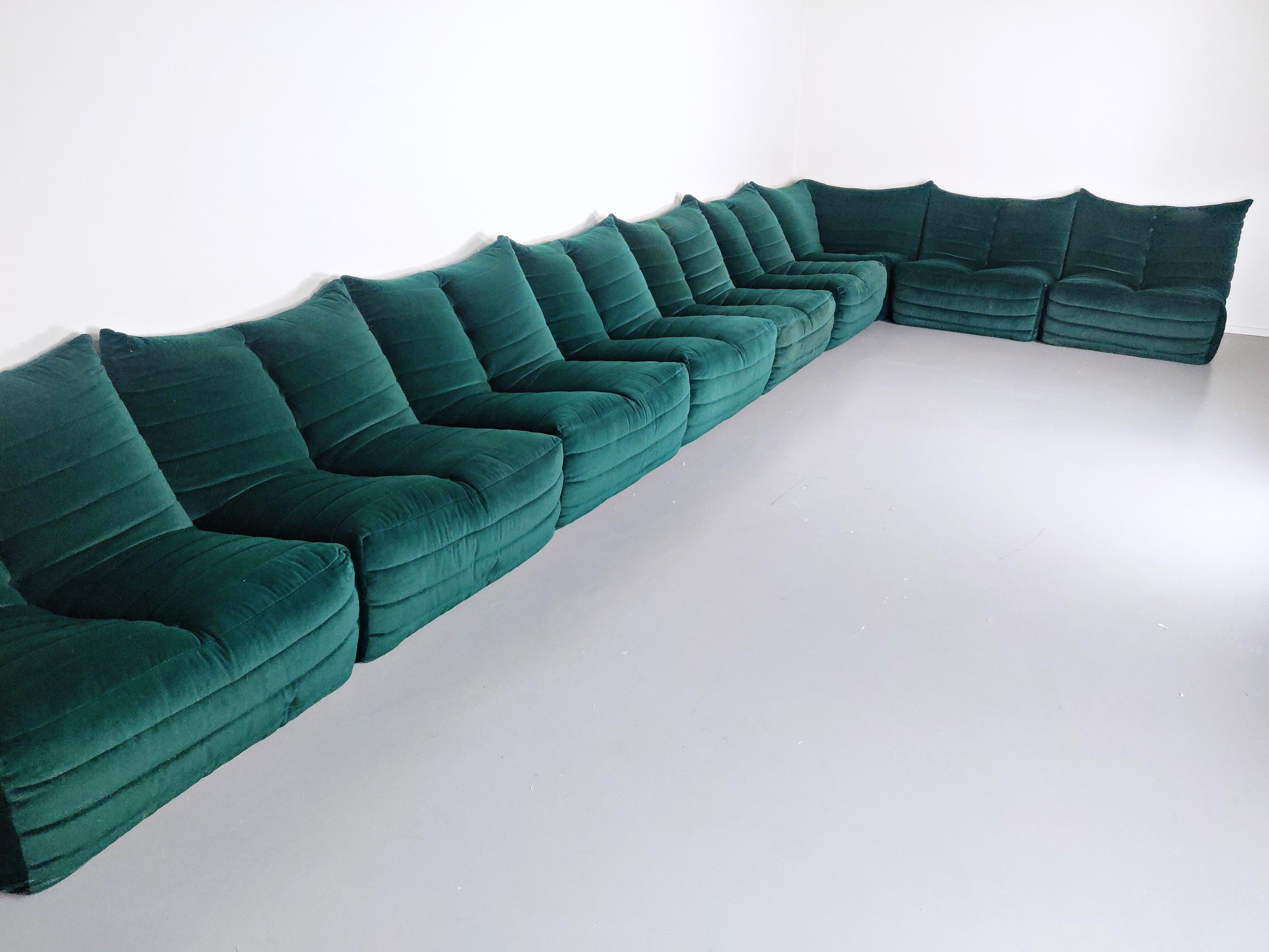 Sectional Mid-Century Modern Sofa Model Zozo by Seven Salotti, Italy, 1970s 4