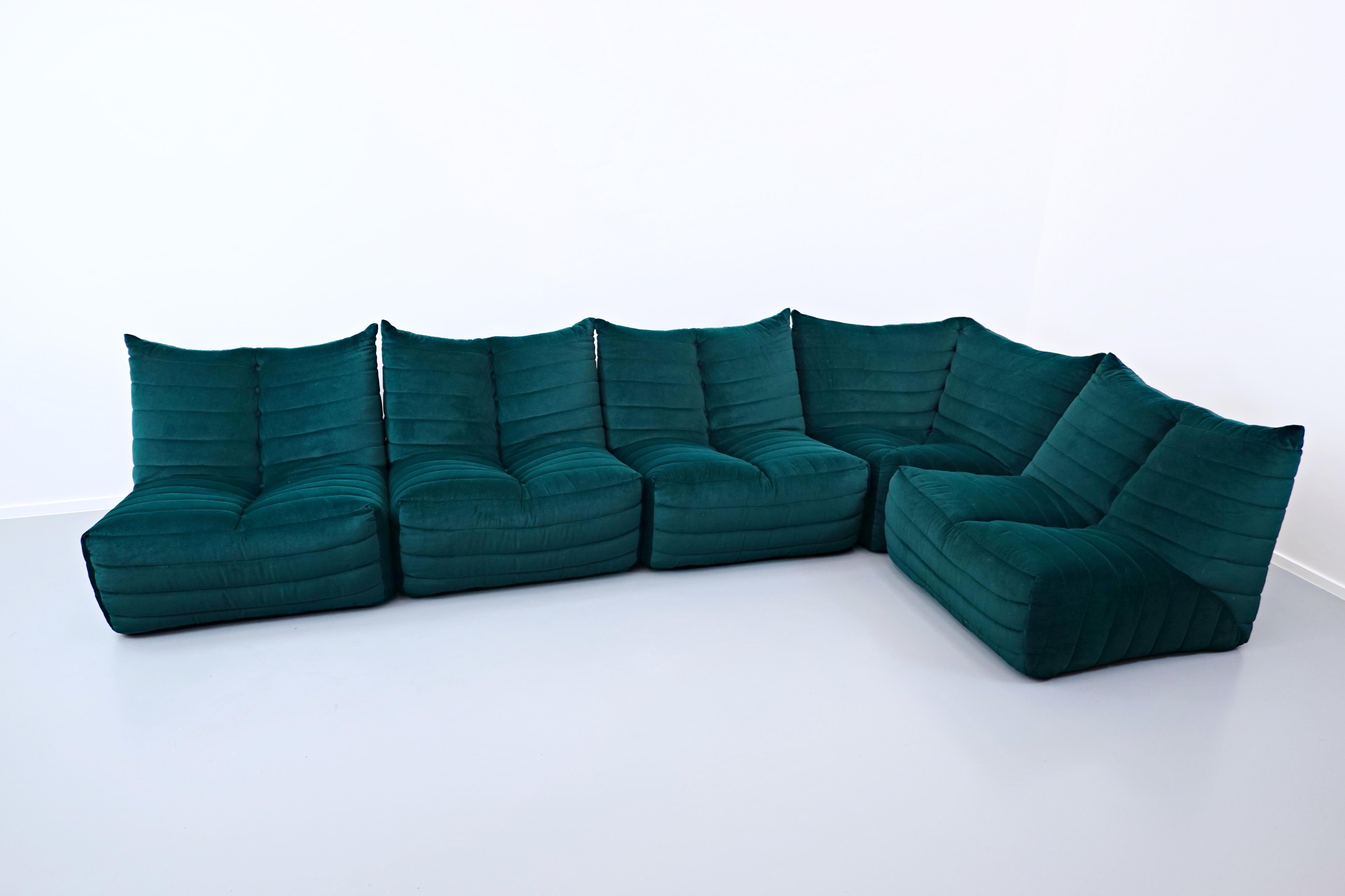 Sectional sofa Model Zozo by Seven Salotti, Italy, 1970s
4 elements left. No corner 
Price is per element.