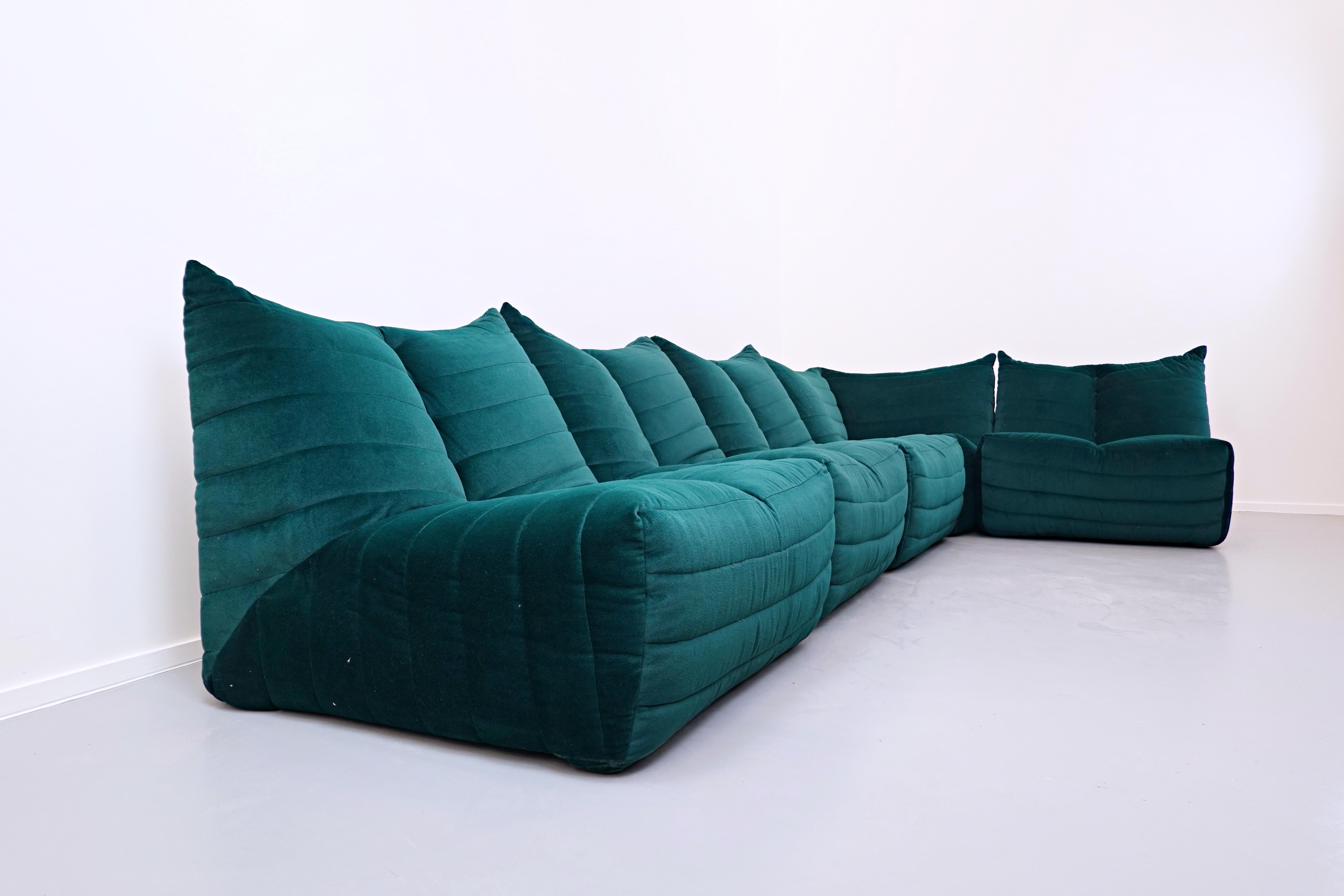 Sectional Mid-Century Modern Sofa Model Zozo by Seven Salotti, Italy, 1970s In Good Condition In Brussels, BE