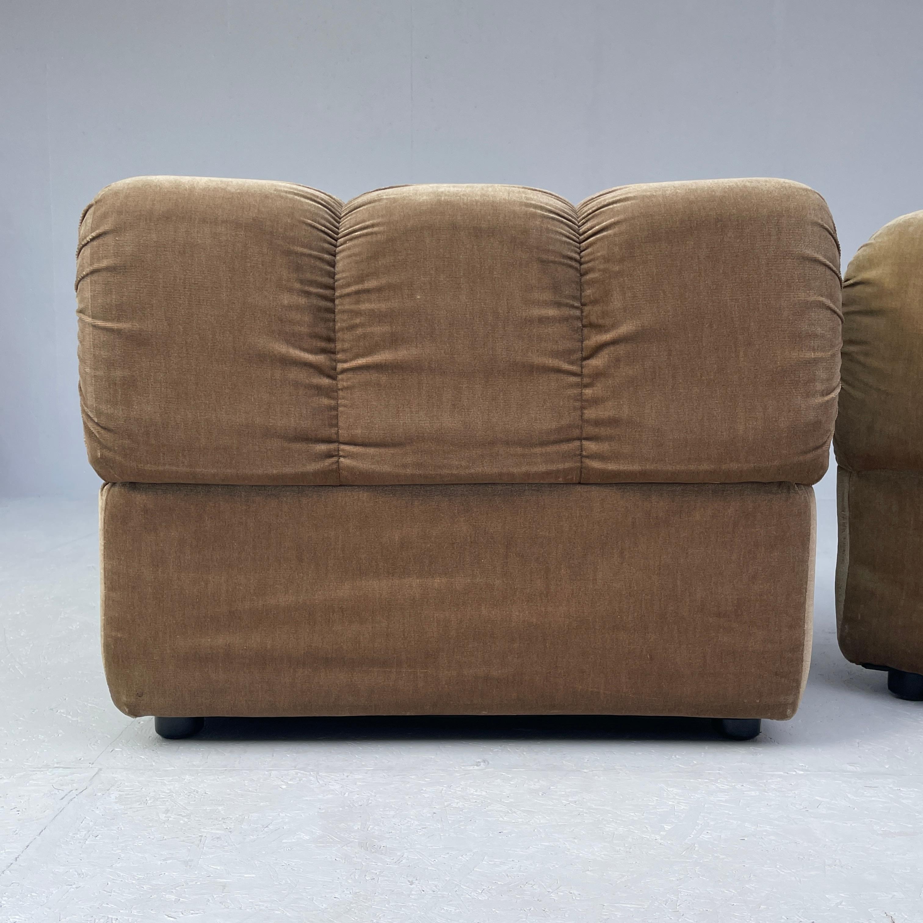 Sectional sofa by Giuseppe Munari for Poltrona Munari, Italy 1970 10
