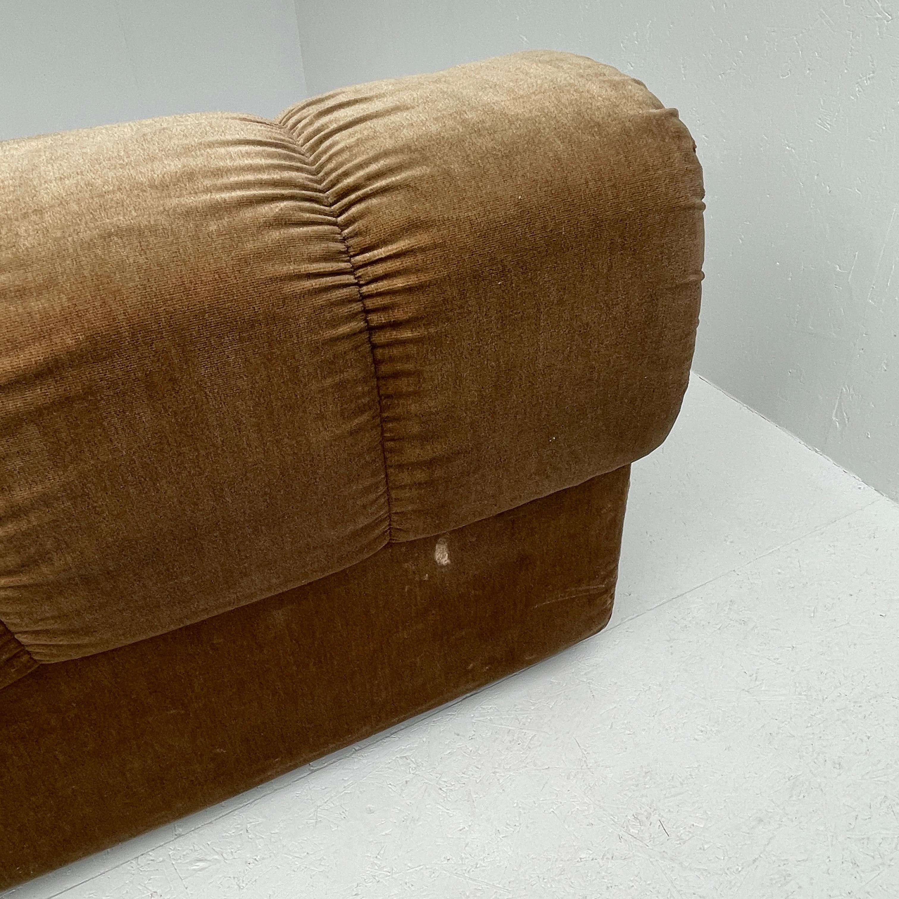 Sectional sofa by Giuseppe Munari for Poltrona Munari, Italy 1970 11