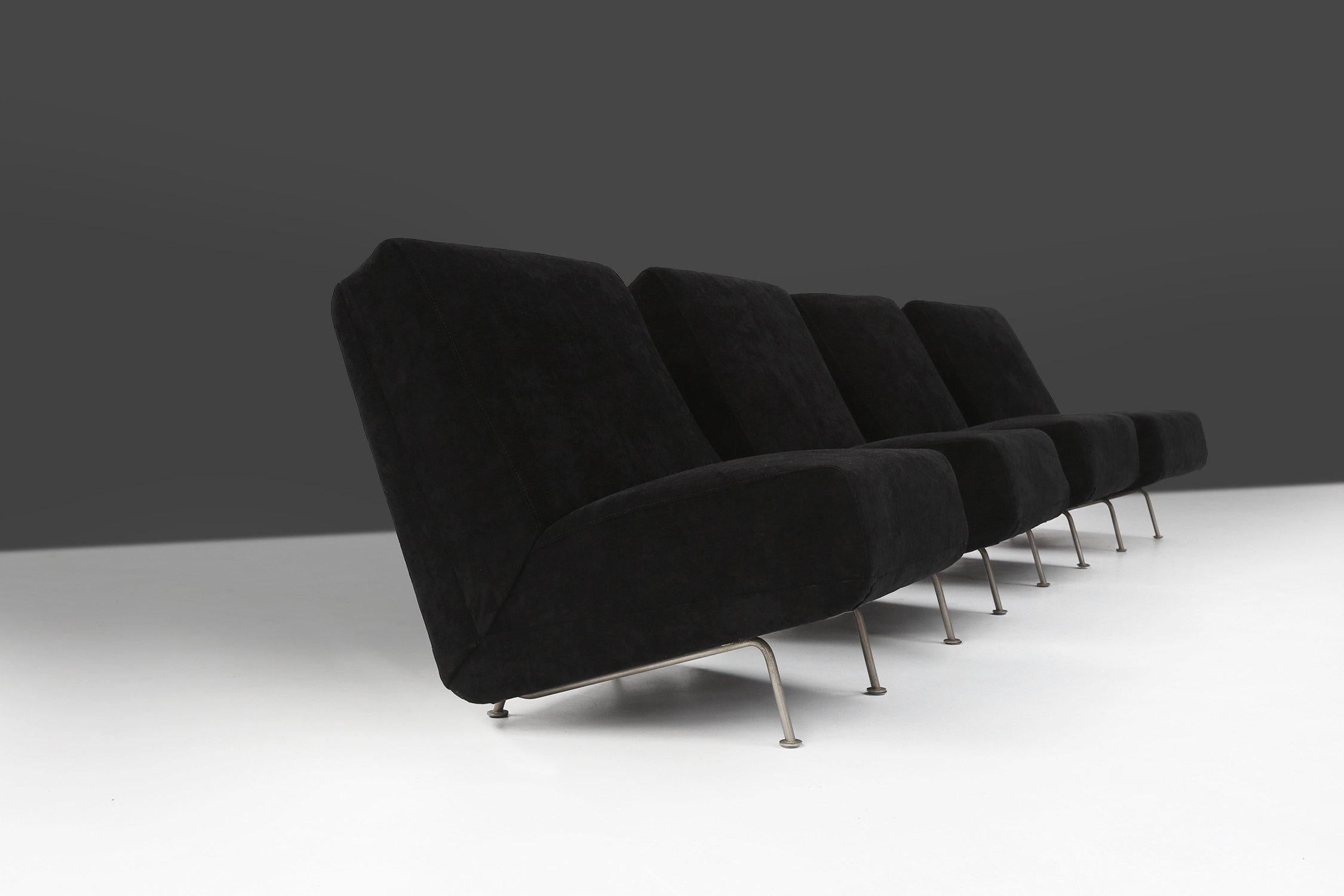 Sectional Sofa by the Dutch designer Theo Ruth for Artifort, ca. 1950 (Moderne der Mitte des Jahrhunderts) im Angebot