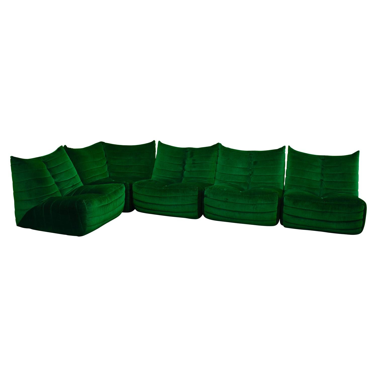 Italian Sectional Sofa in Green Velvet by Gianfranco Grignani, Italy, circa 1970