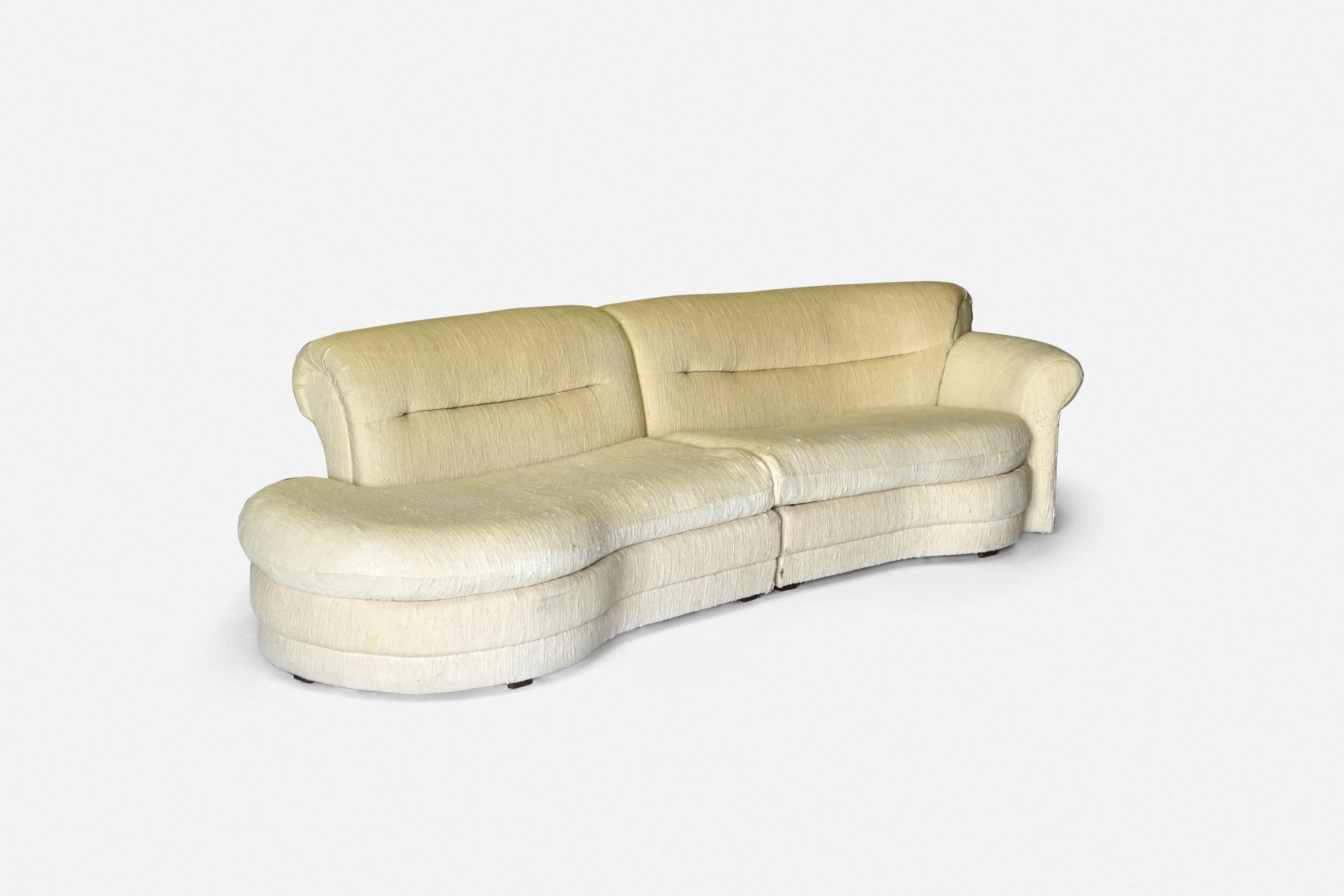 Sectional Sofa in the Style of Vladimir Kagan For Sale 5