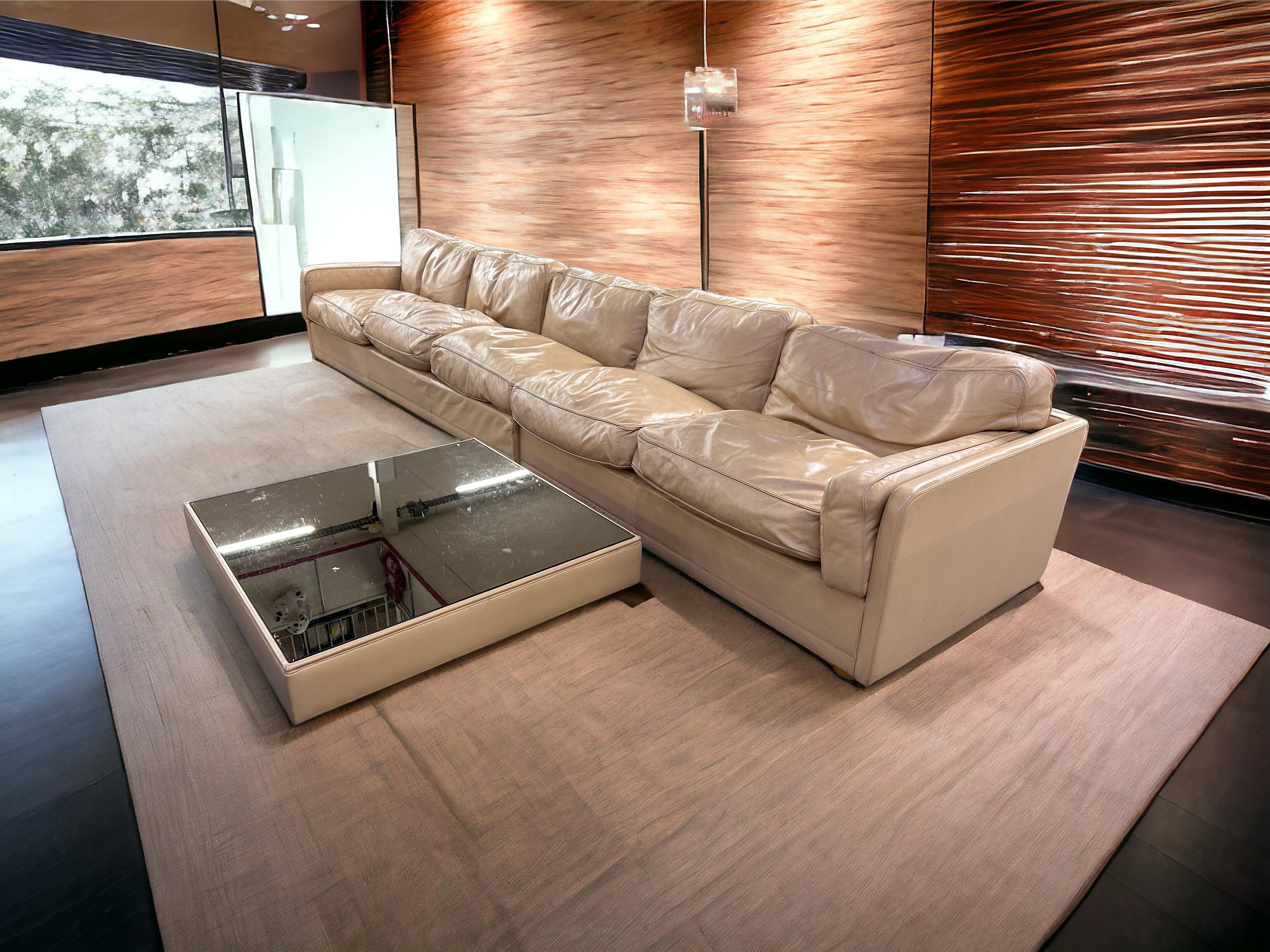 Space Age Sectionnal sofa Poltrona Frau with matching coffee table , model Socrates For Sale