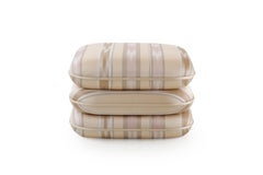 Sedi Handwoven Beige Seide gepolstert skulpturalen zeitgenössischen Pouf, groß