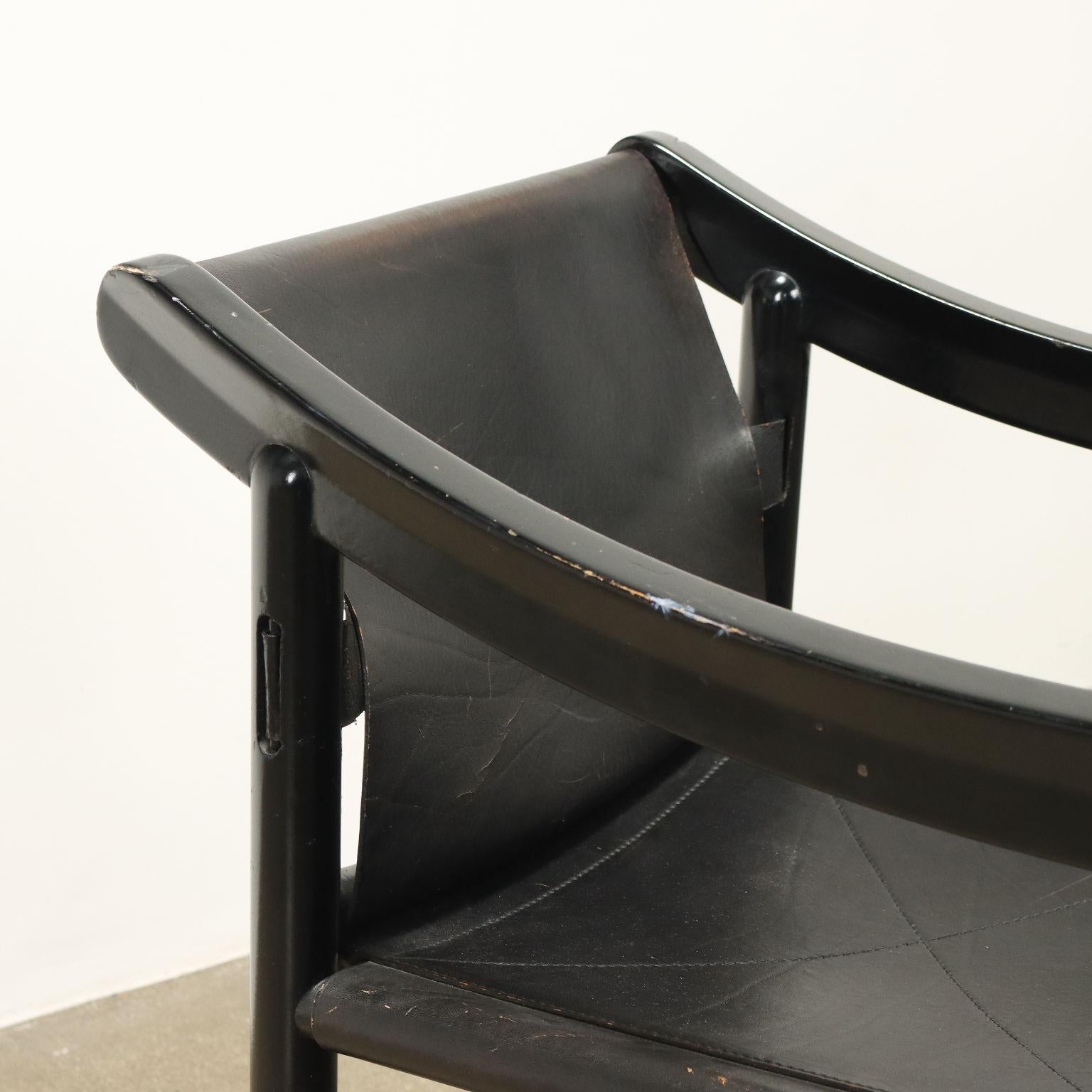 Lacquered Sedia 905 di Vico Magistretti per Cassina  Anni 70