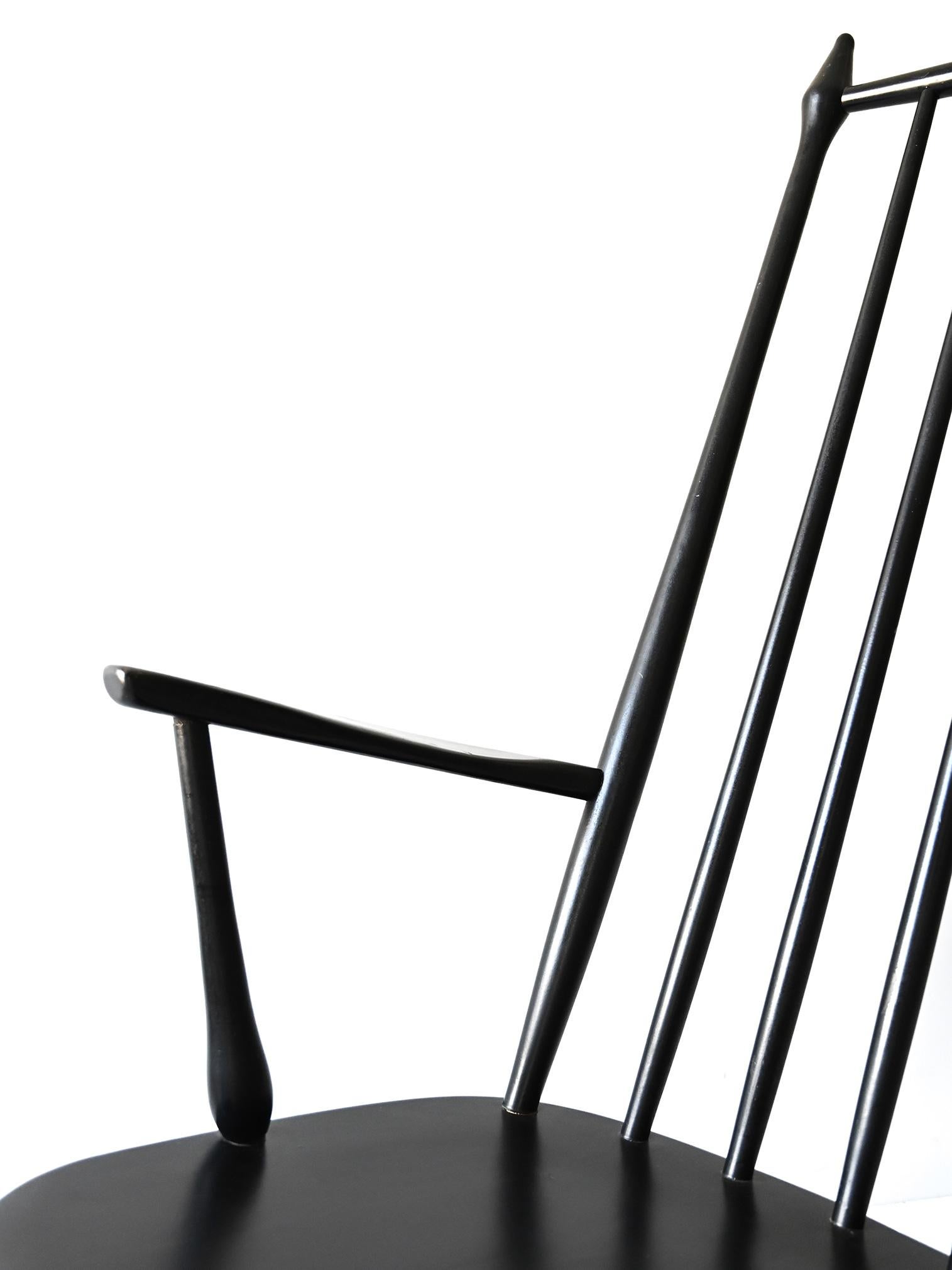 Fauteuil à bascule danois vintage de style Windsor Bon état - En vente à Brescia, IT