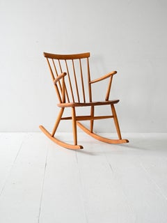 Sedia a dondolo scandinava anni 50/60 in faggio e teak