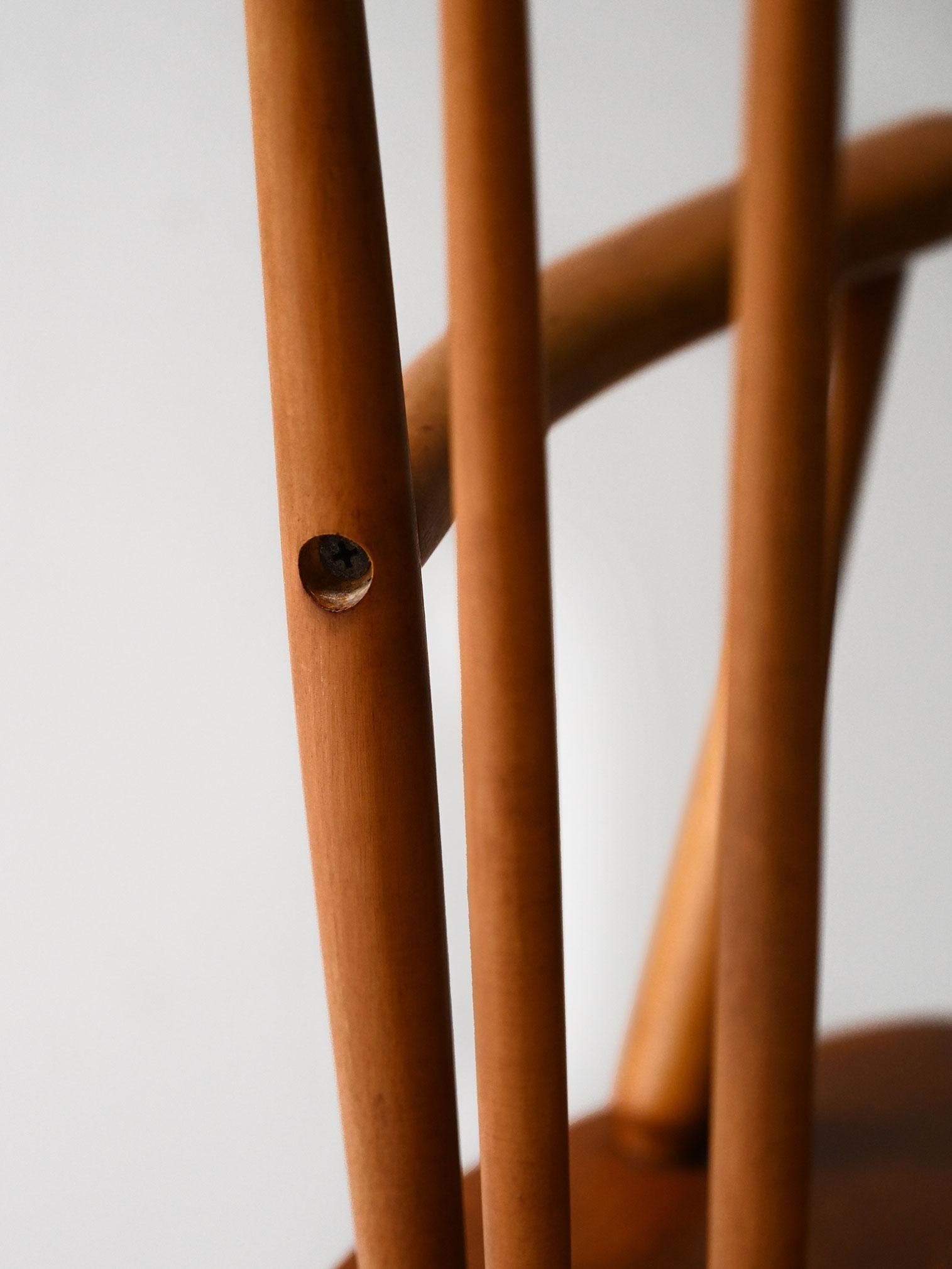 Hêtre Fauteuil à bascule scandinave en hêtre et teck des années 50/60 en vente