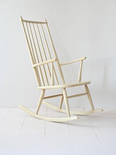 Shabby rocking chair