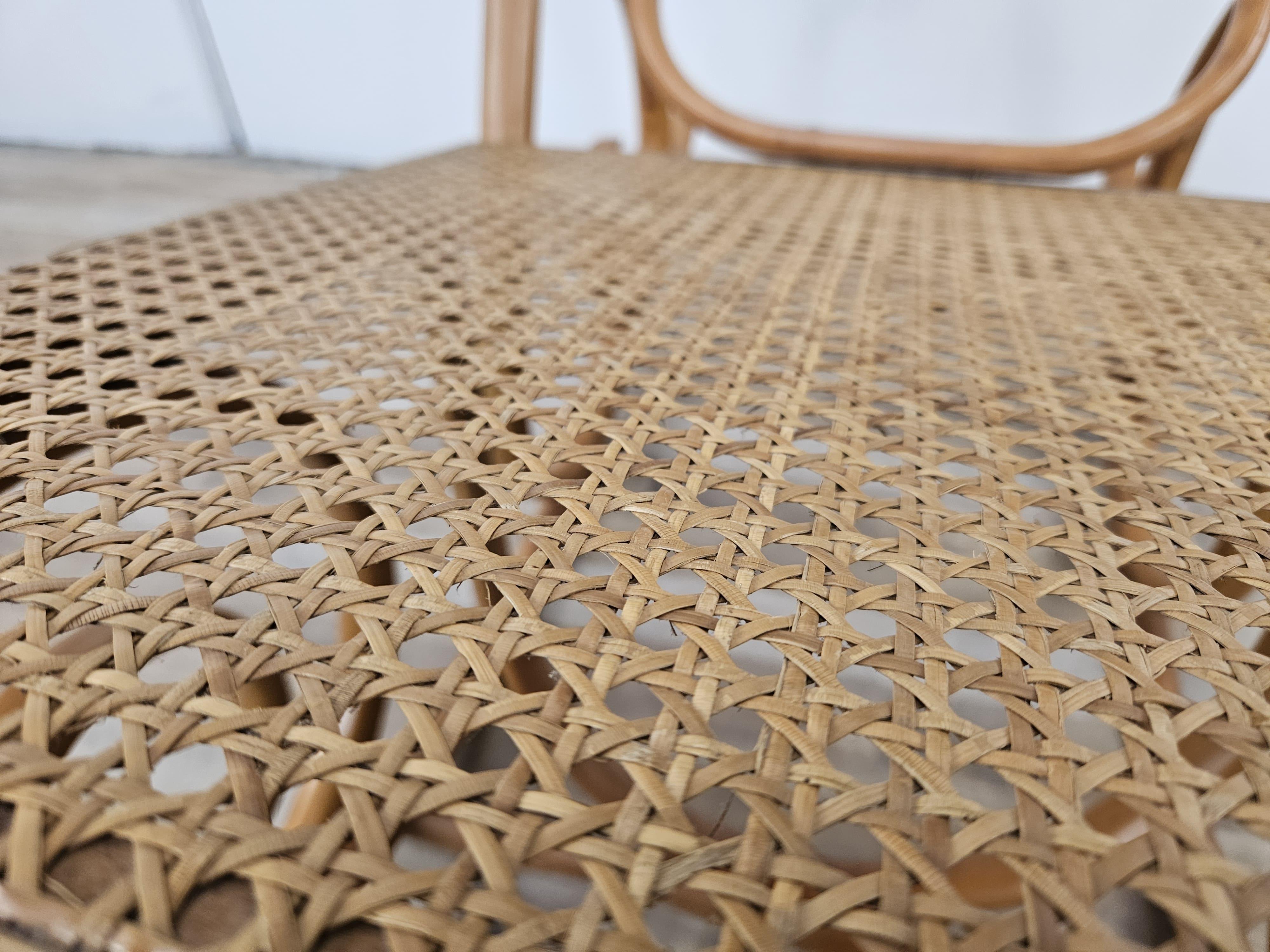 20th century Viennese rocking chair made of wood and Vienna straw For Sale 3