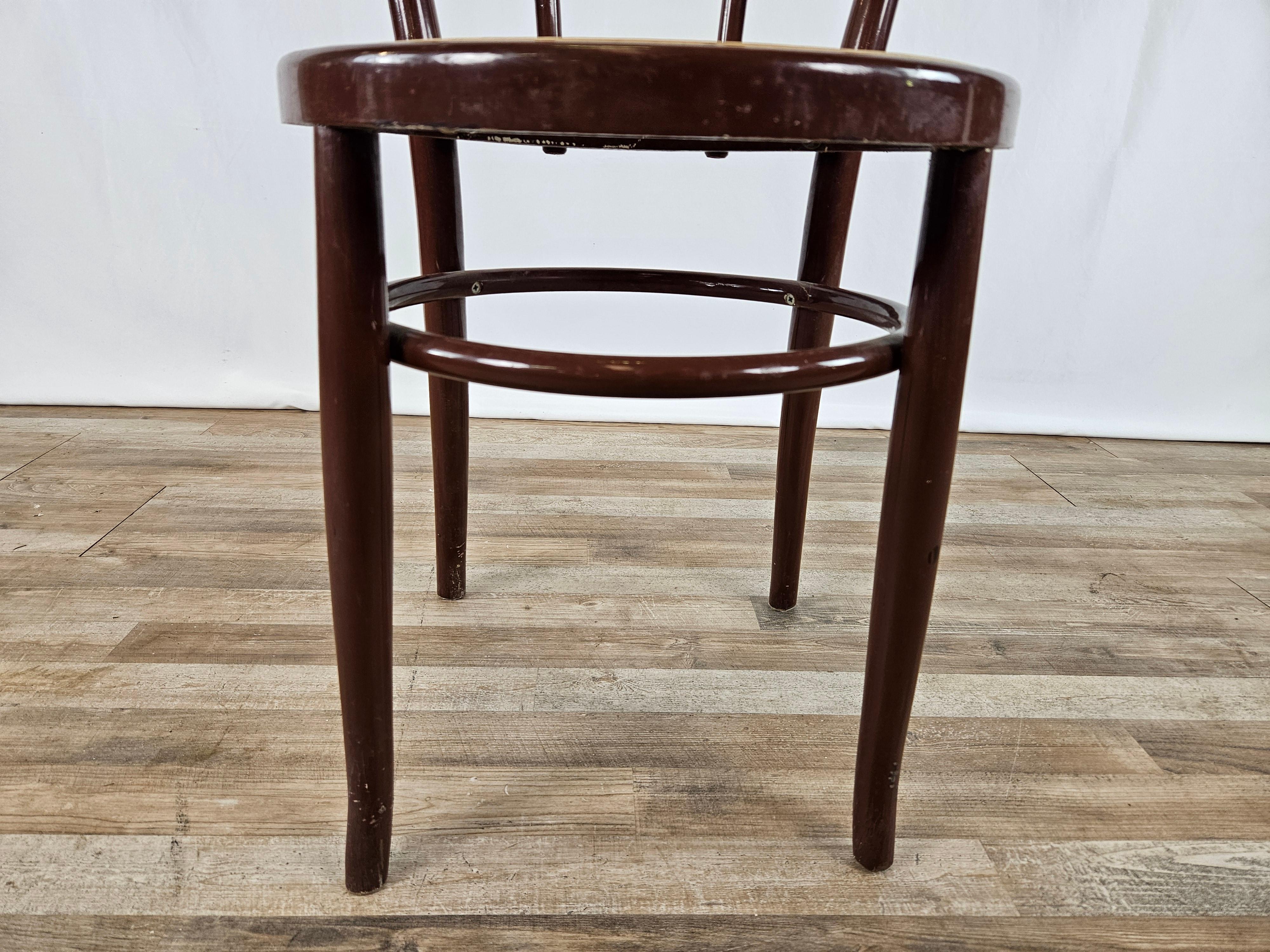 1970s brown lacquered wood chair with Vienna straw seat For Sale 5