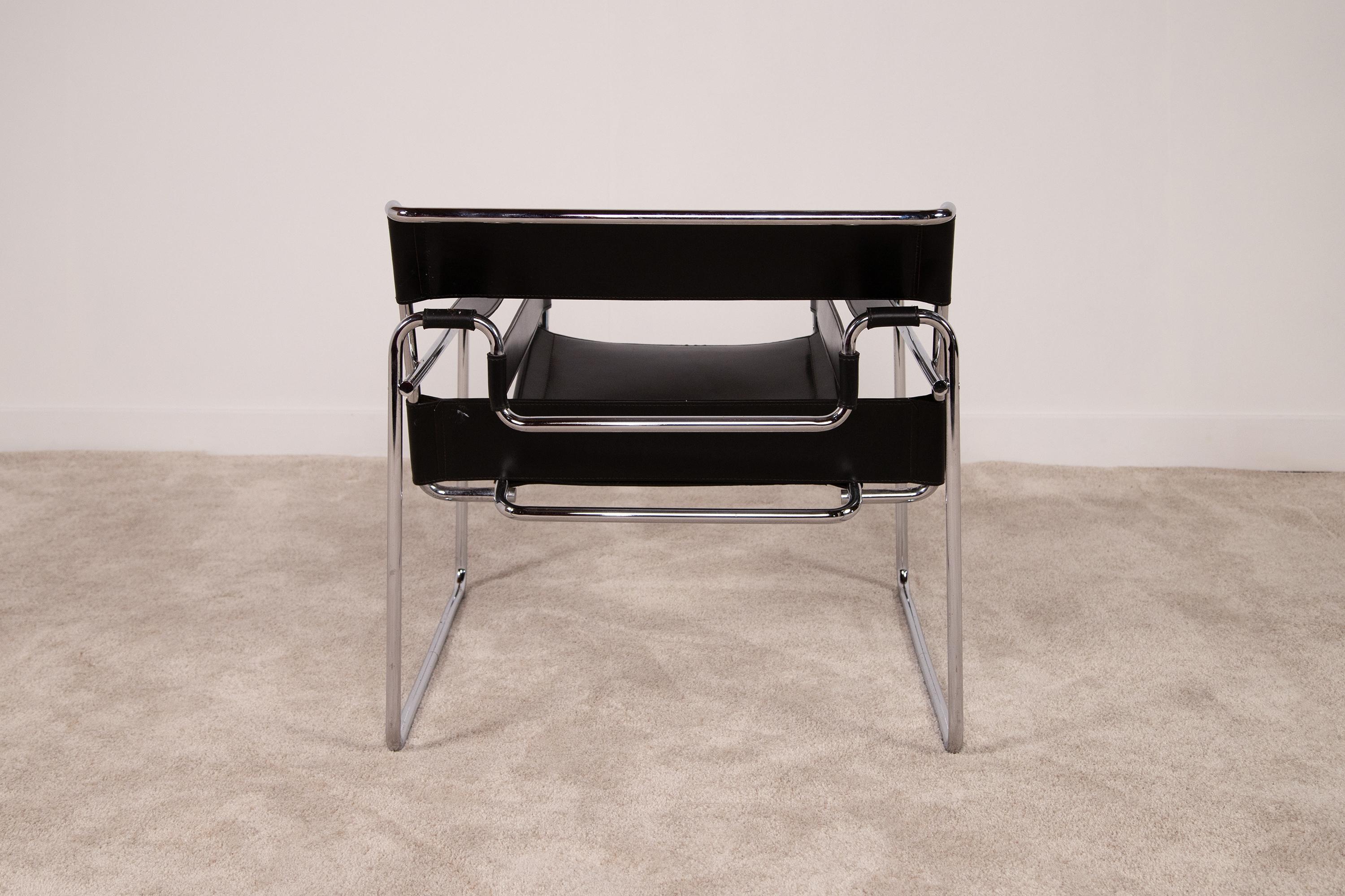 B3 Wassily chair by Marcel Breuer, 1970s. For Sale 2