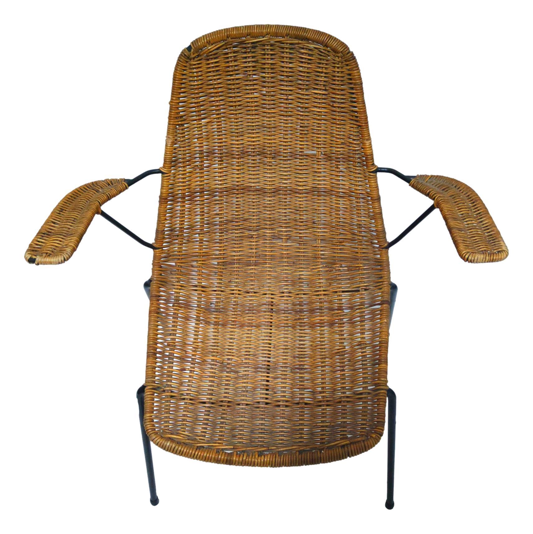 Mid-Century Modern basket chair in wicker 1950s design franco campo & carlo graffi