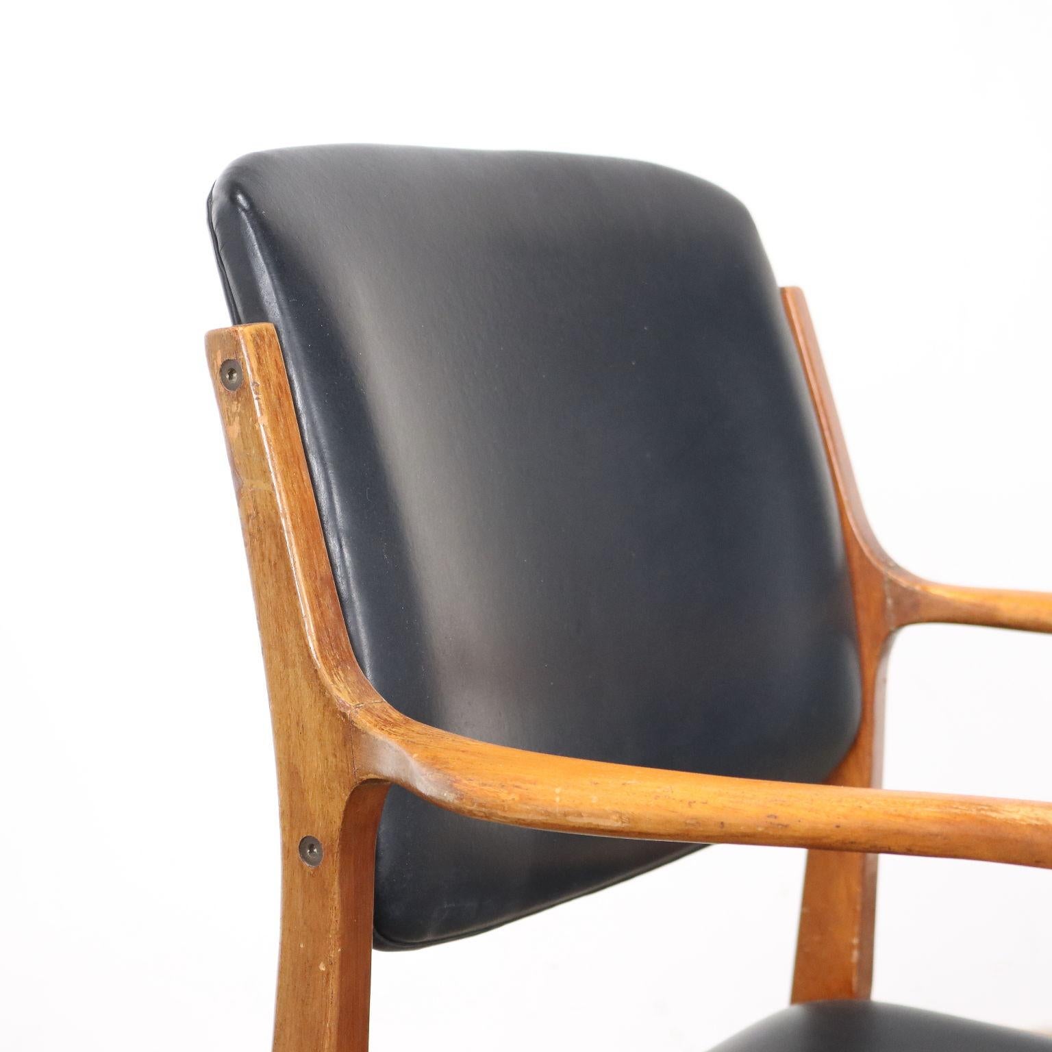Silla de los años 50-60 con reposabrazos Moderno de mediados de siglo en venta