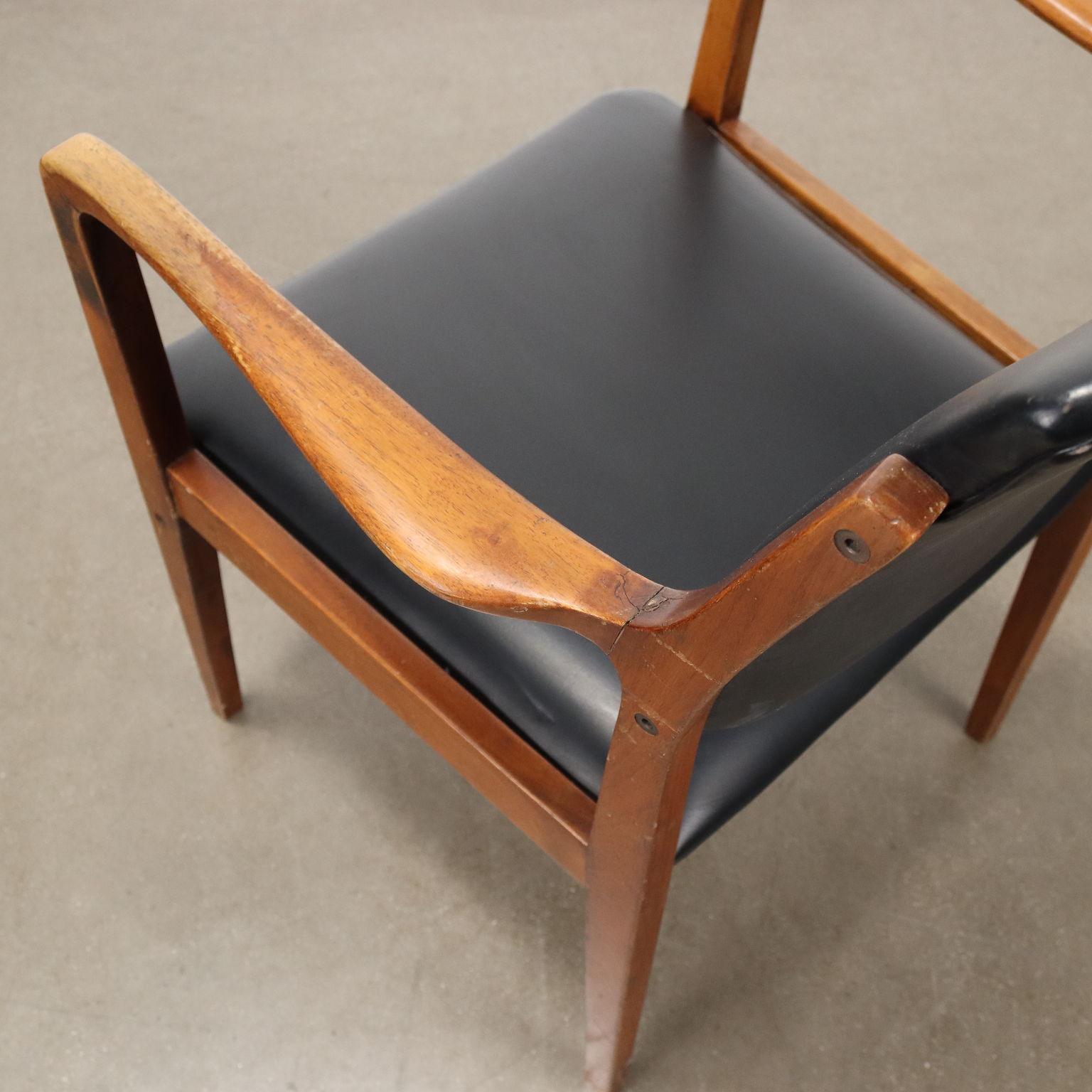 Silla de los años 50-60 con reposabrazos Haya en venta