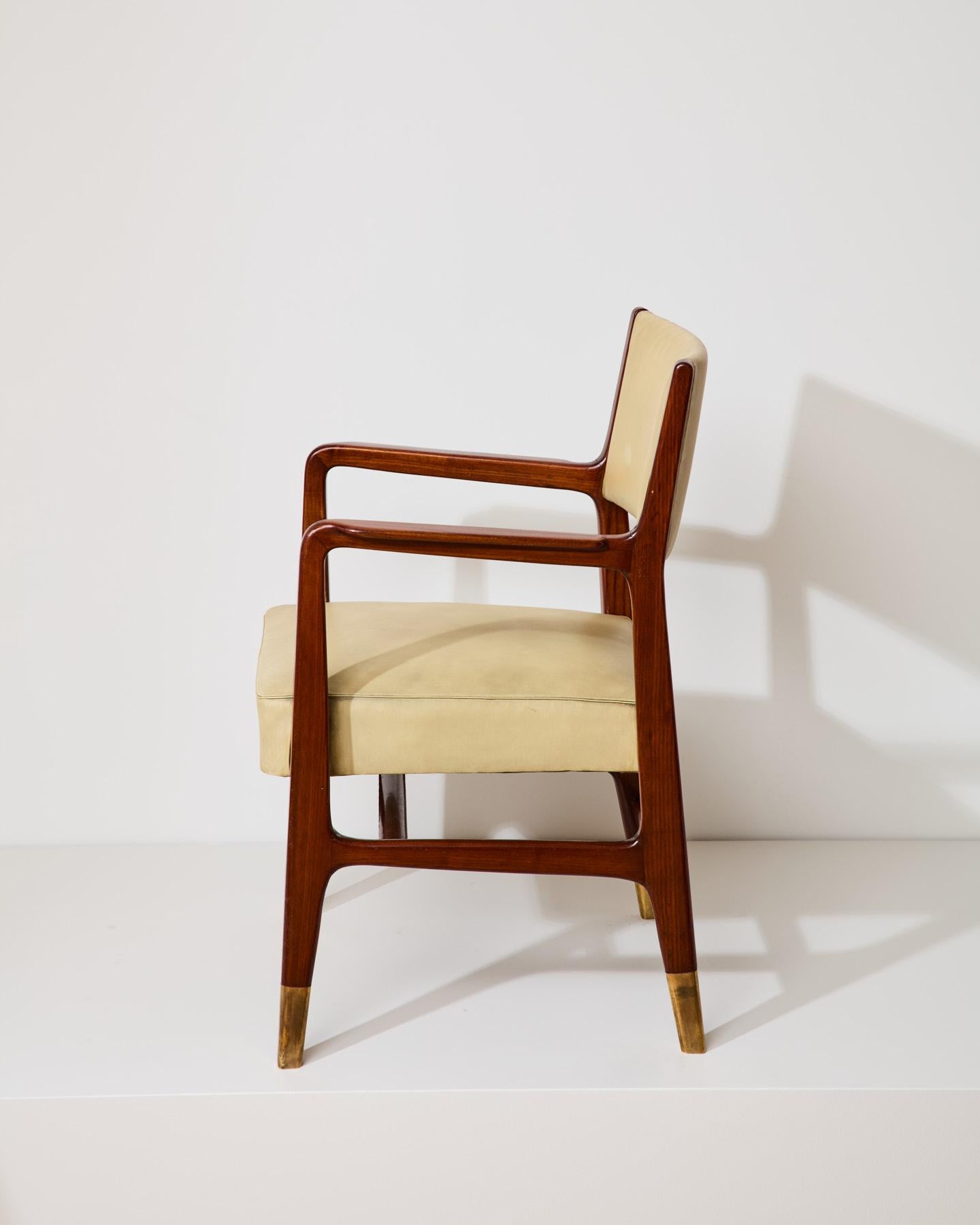 Sedia con braccioli mod. 110, design Gio Ponti per Cassina in vendita 7