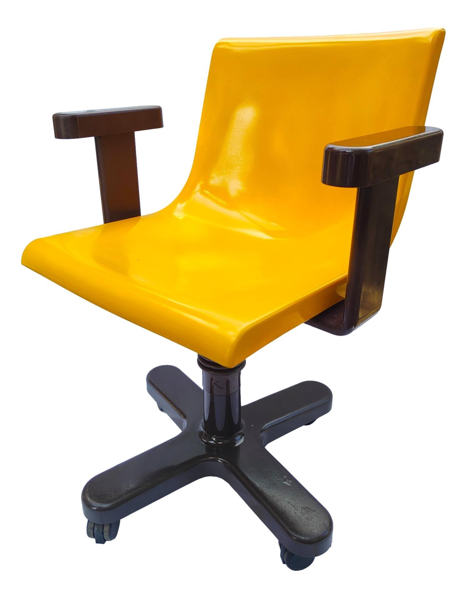 Métal Chaise de bureau Sedia Da Collezione Olivetti Synthesis Design Ettore Sottsass 1975 en vente