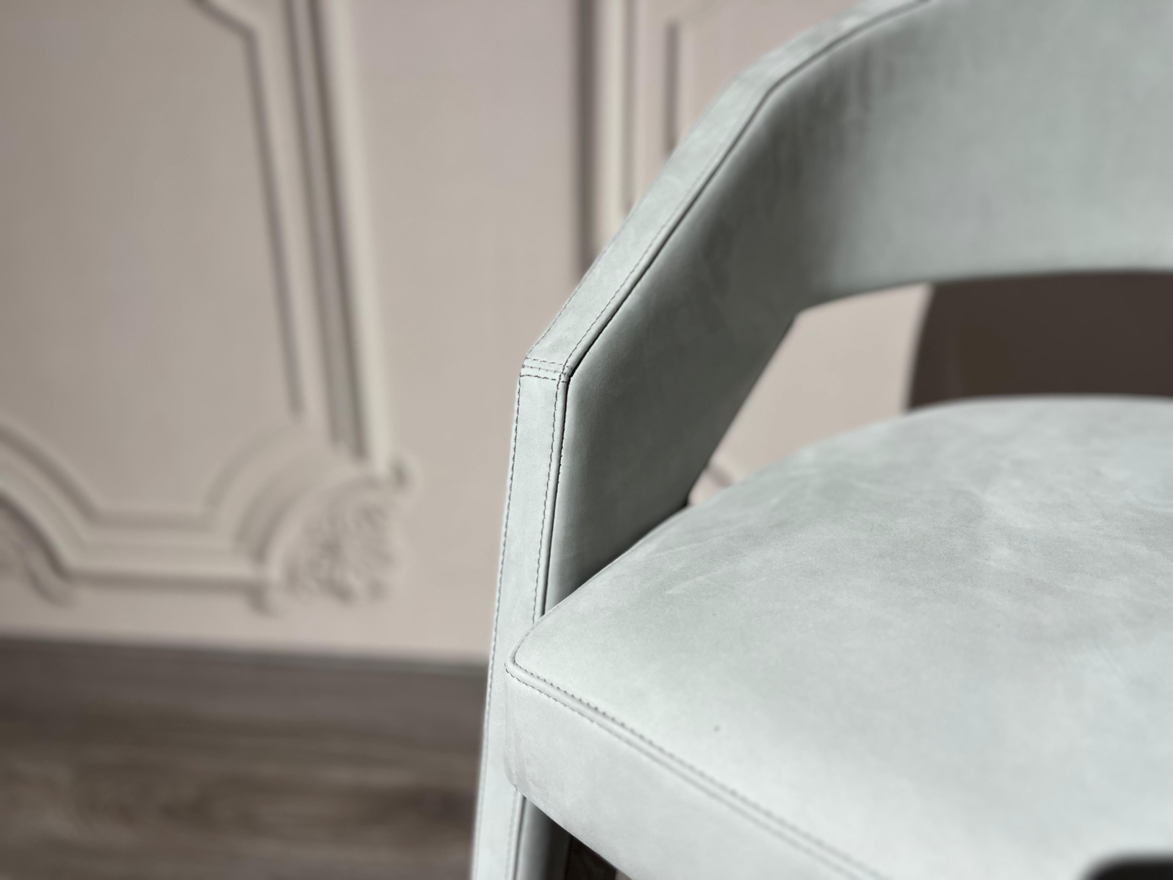 La mesa representa el mueble en torno al cual gira la mayor parte de nuestra vida. Pero, para que esto ocurra, también necesita las sillas adecuadas. La silla Wally se caracteriza por su diseño de alta calidad y su aspecto atemporal, capaz de