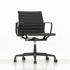 Ea 117 office chair by Charles and Ray Eames and manufactured by Vitra in 1999