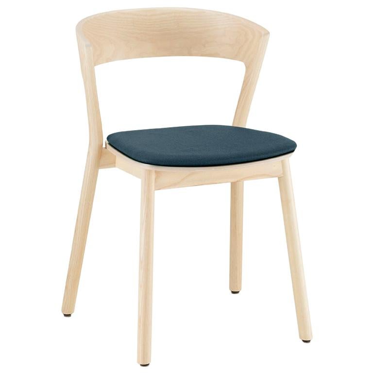 Edith chair in solid ash varnish and pad seat by Massimo Broglio