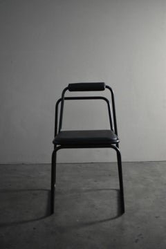 Chair made in Italy in stainproof velvet.