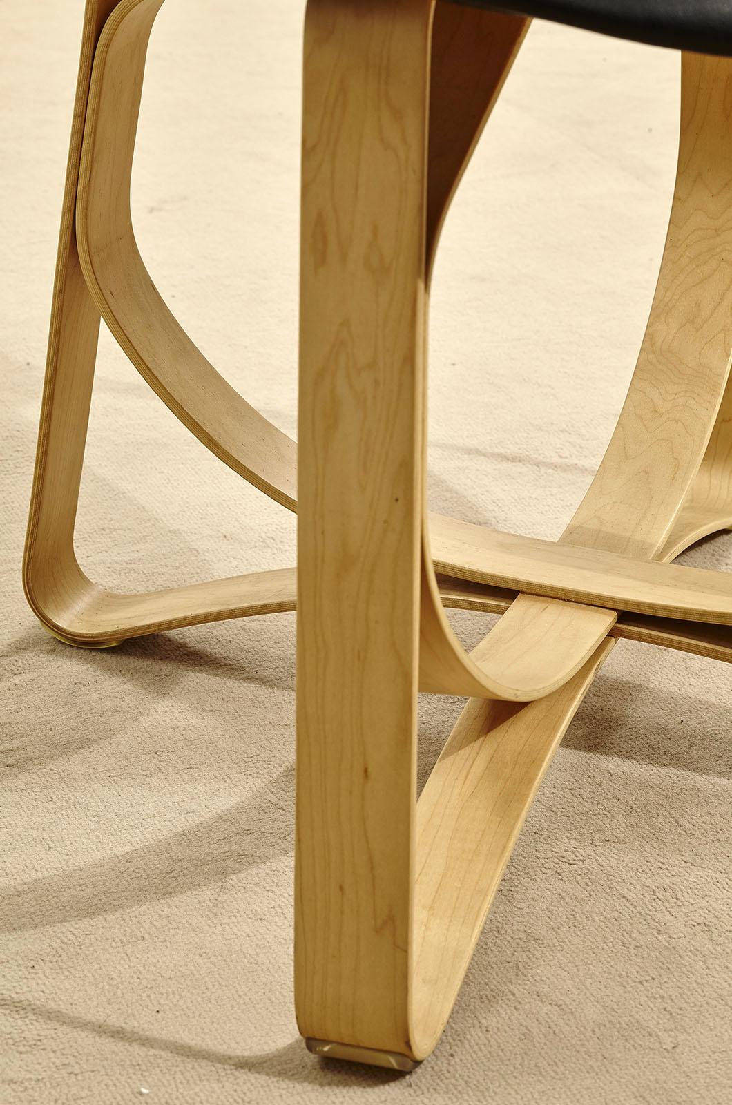 Hat Trick Chair by Frank Gehry for Knoll For Sale 4
