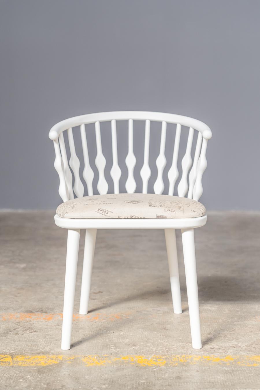 Matt white painted beech chair, 1970 fabric upholstered seat, set 6 For Sale 11
