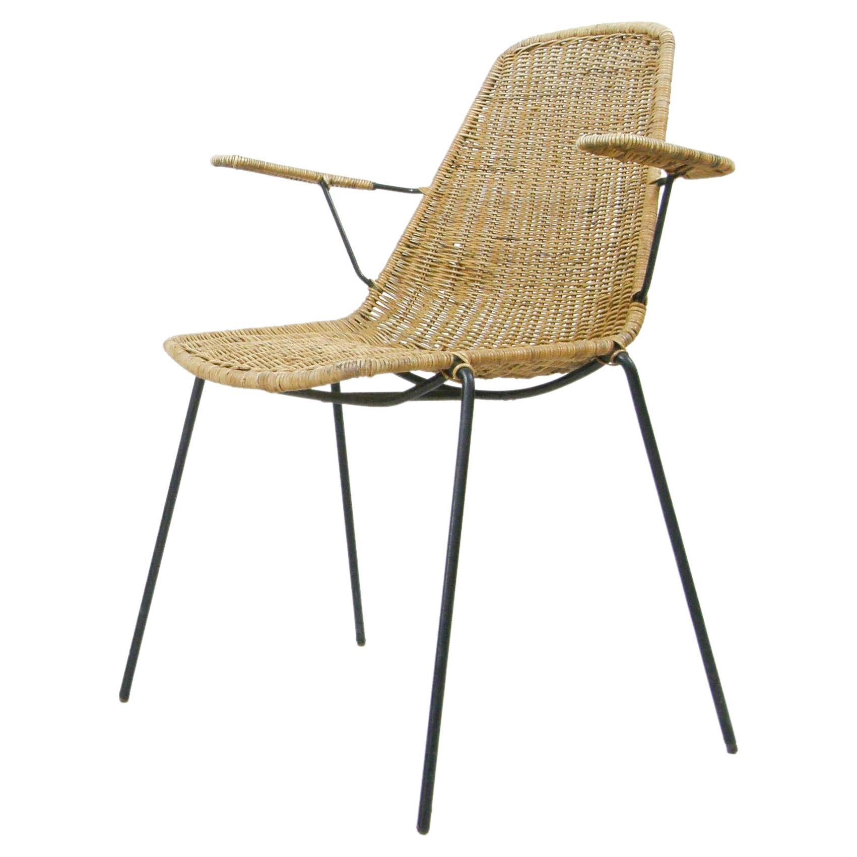 Wicker chair with armrests Campo and Graffi italia 1950s For Sale