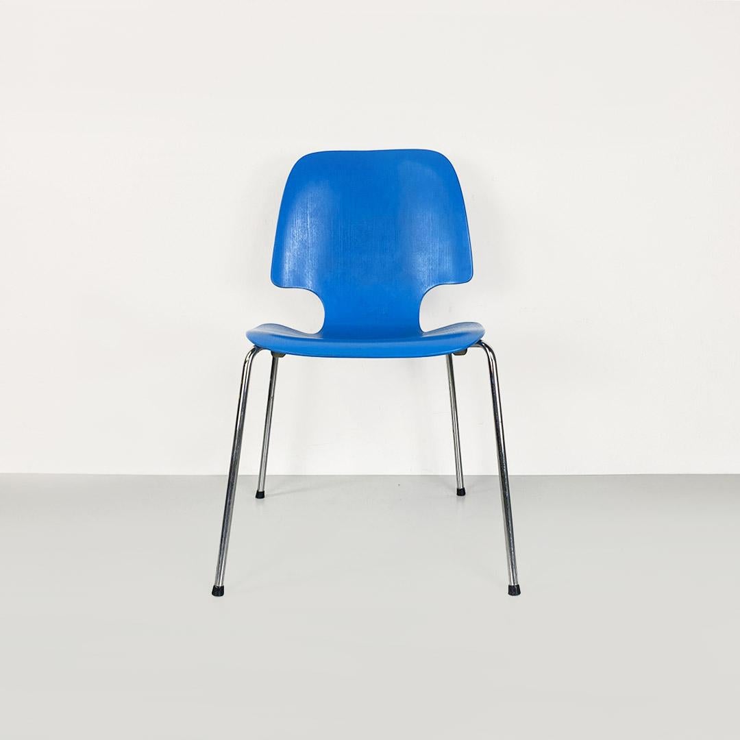 Italian chair with light blue wooden shell and chromed steel legs, 1960s In Good Condition For Sale In MIlano, IT
