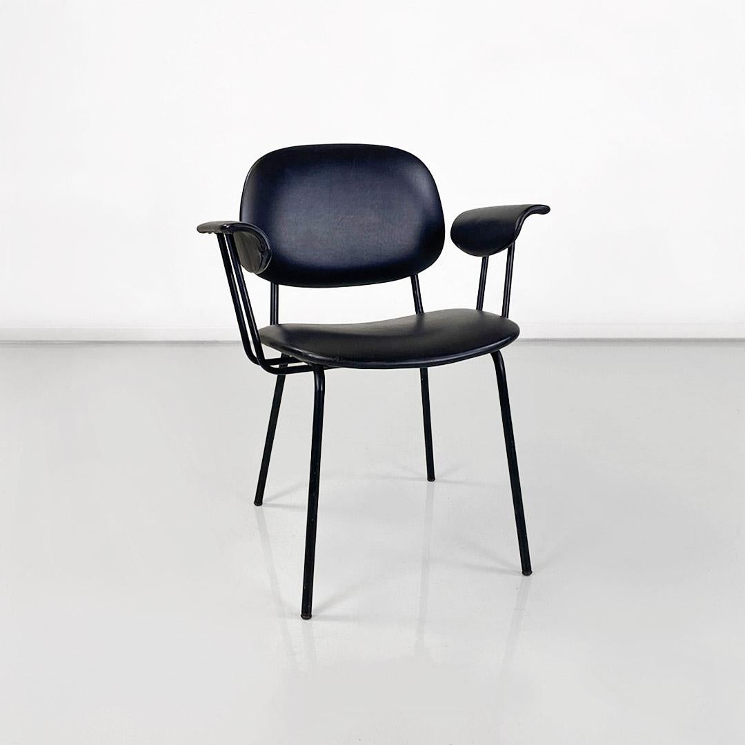 Italian chair, metal and black leather with arms, modern antique, ca. 1960s In Good Condition For Sale In MIlano, IT