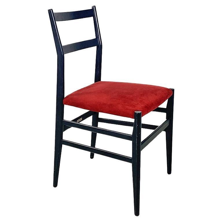 Italian wood and red fabric Leggera chair by Gio Ponti for Cassina - Main Image