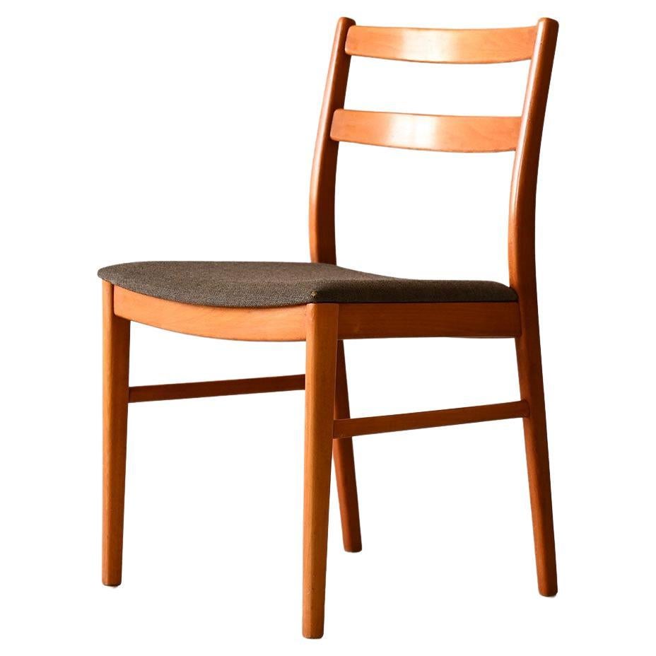 Sedia nordica anni ’60 in vendita