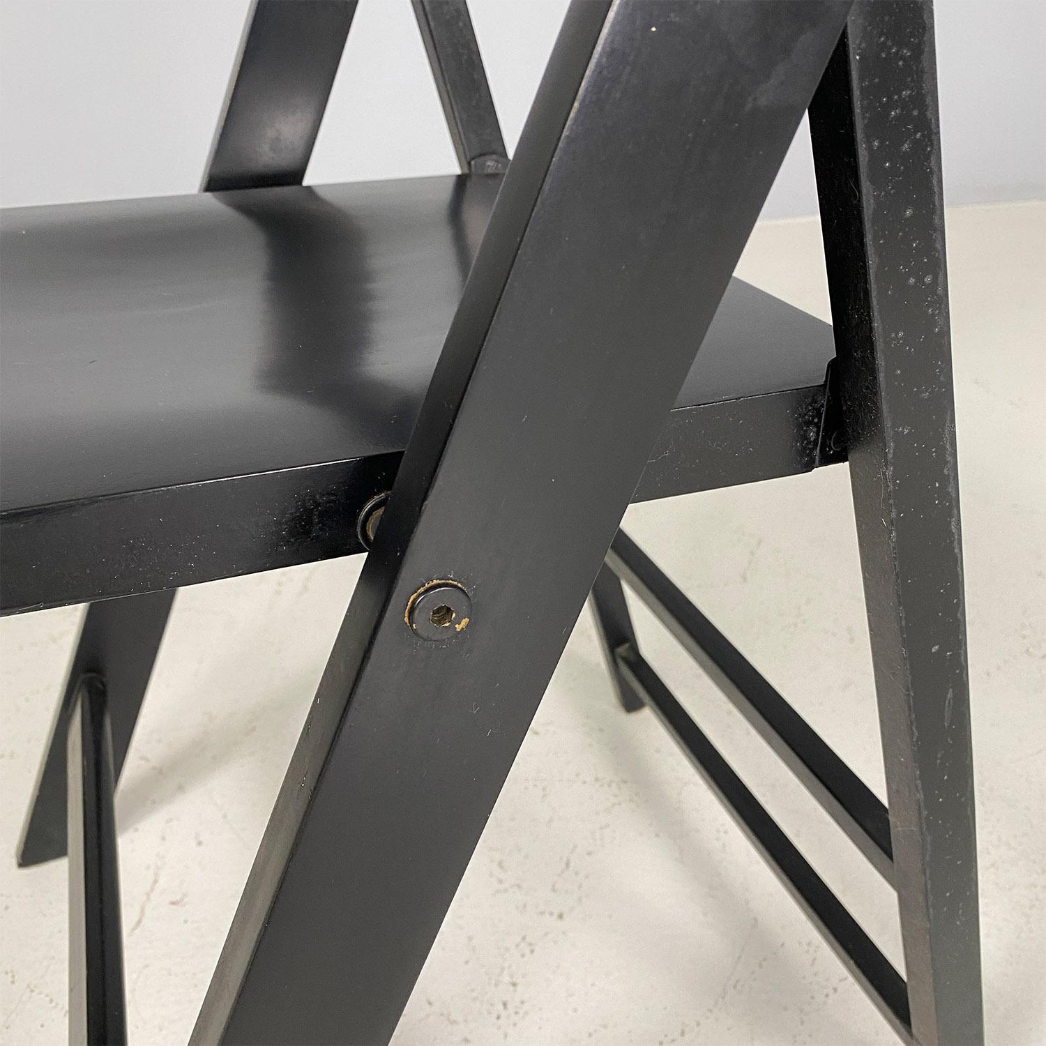 Italian folding chair, black wood, Achille and Pier Giacomo Castiglioni 1960s For Sale 4