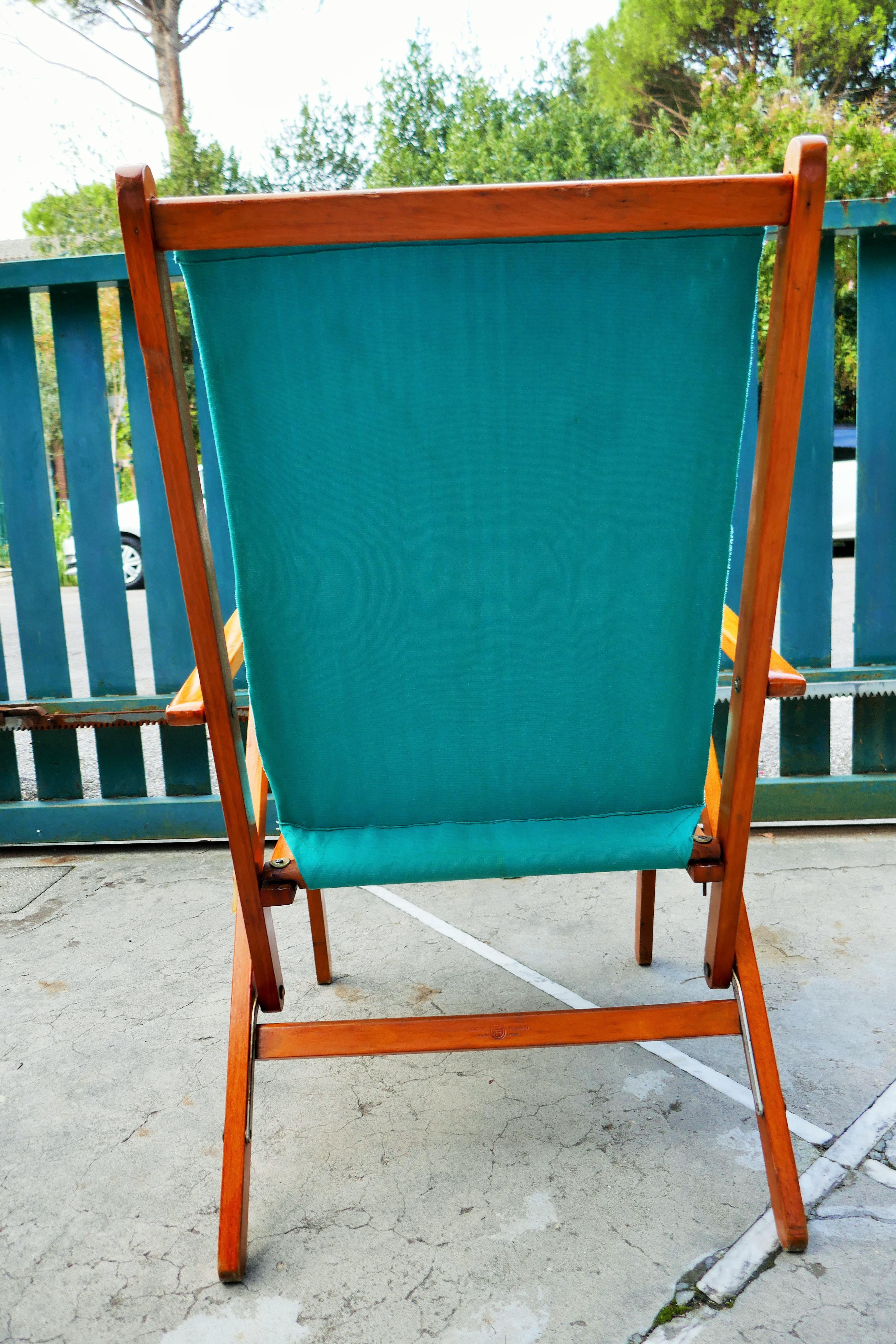 Bois Chaise pliante produite par Reguitti. Dans le style de Carl Hauner en vente