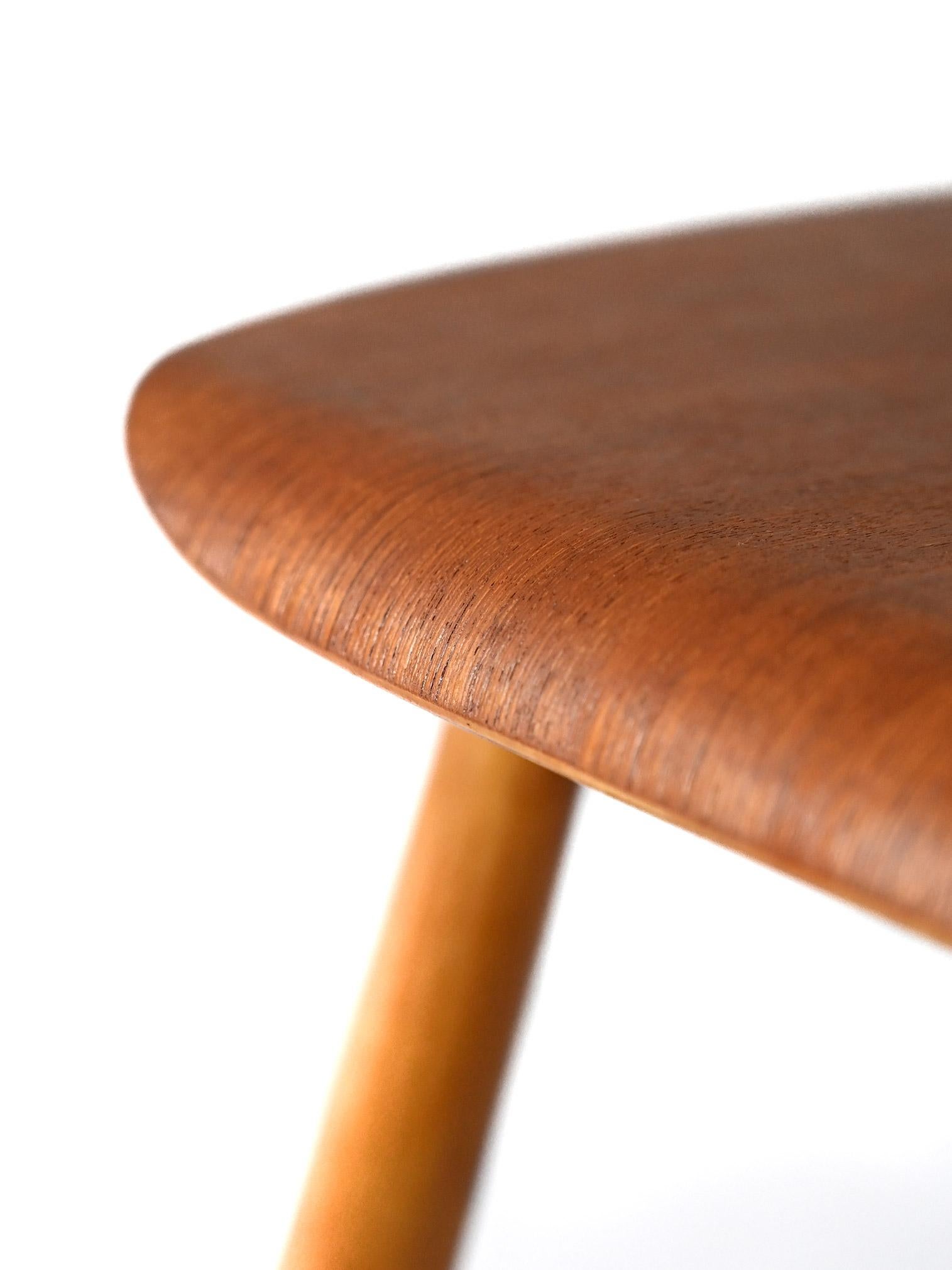 Hêtre Chaise suédoise 'Pinnstol' des années 1960 - Assise en teck et structure en hêtre en vente
