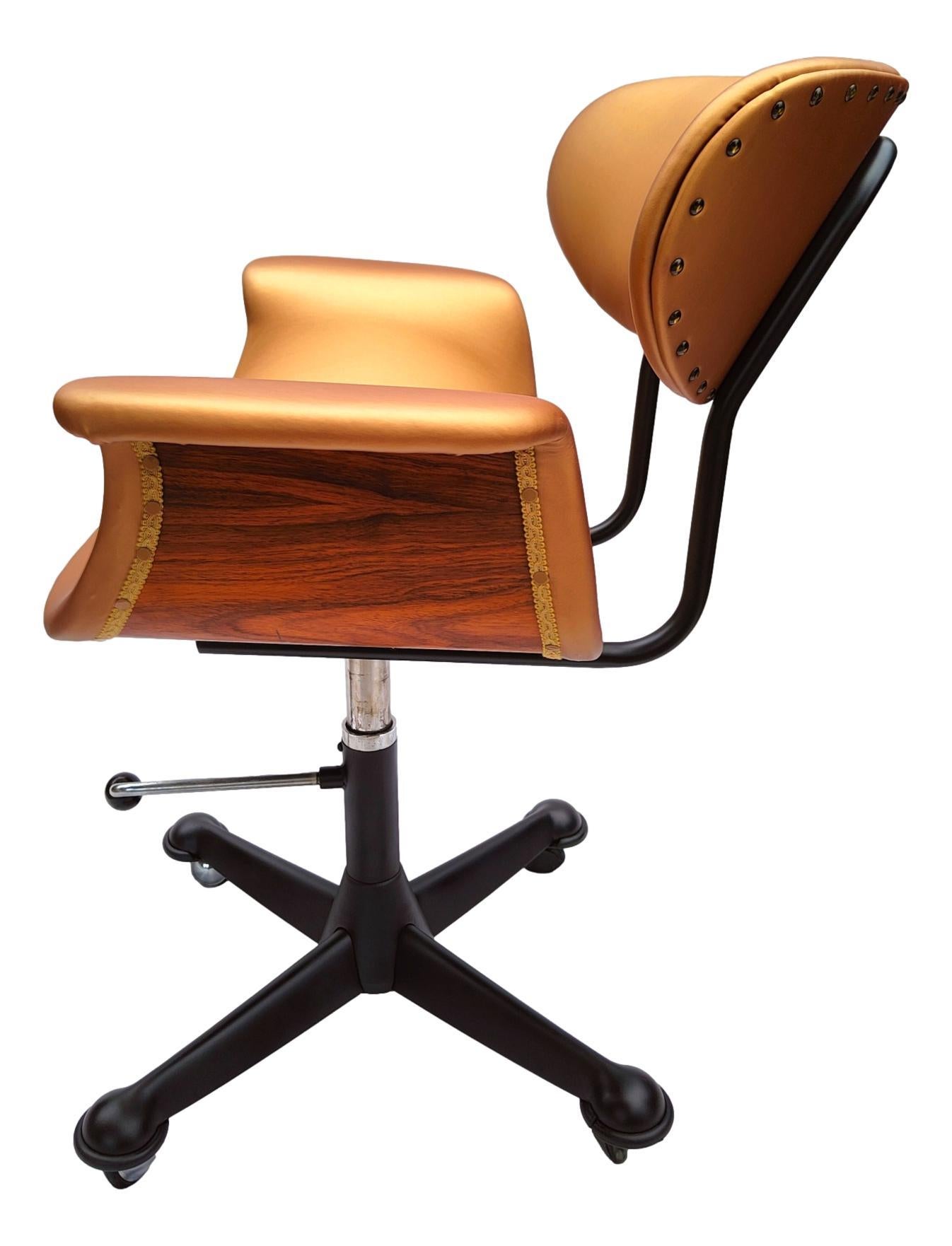 presidential swivel chair chair design gastone rinaldi for rima padova '70 In Good Condition In taranto, IT