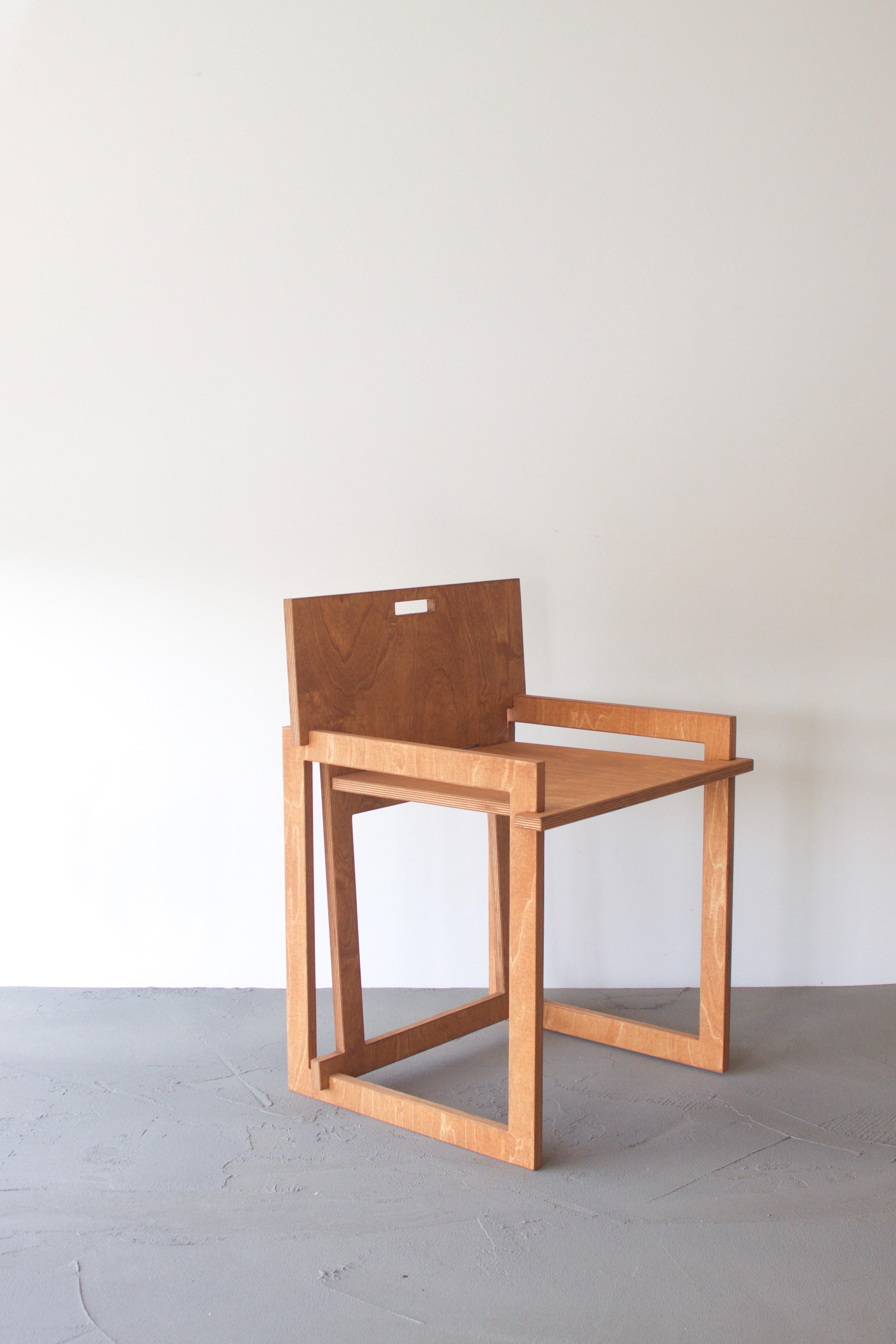 Sedia Quadra Esszimmerstuhl von Edoardo Lietti Studio im Zustand „Neu“ im Angebot in Geneve, CH