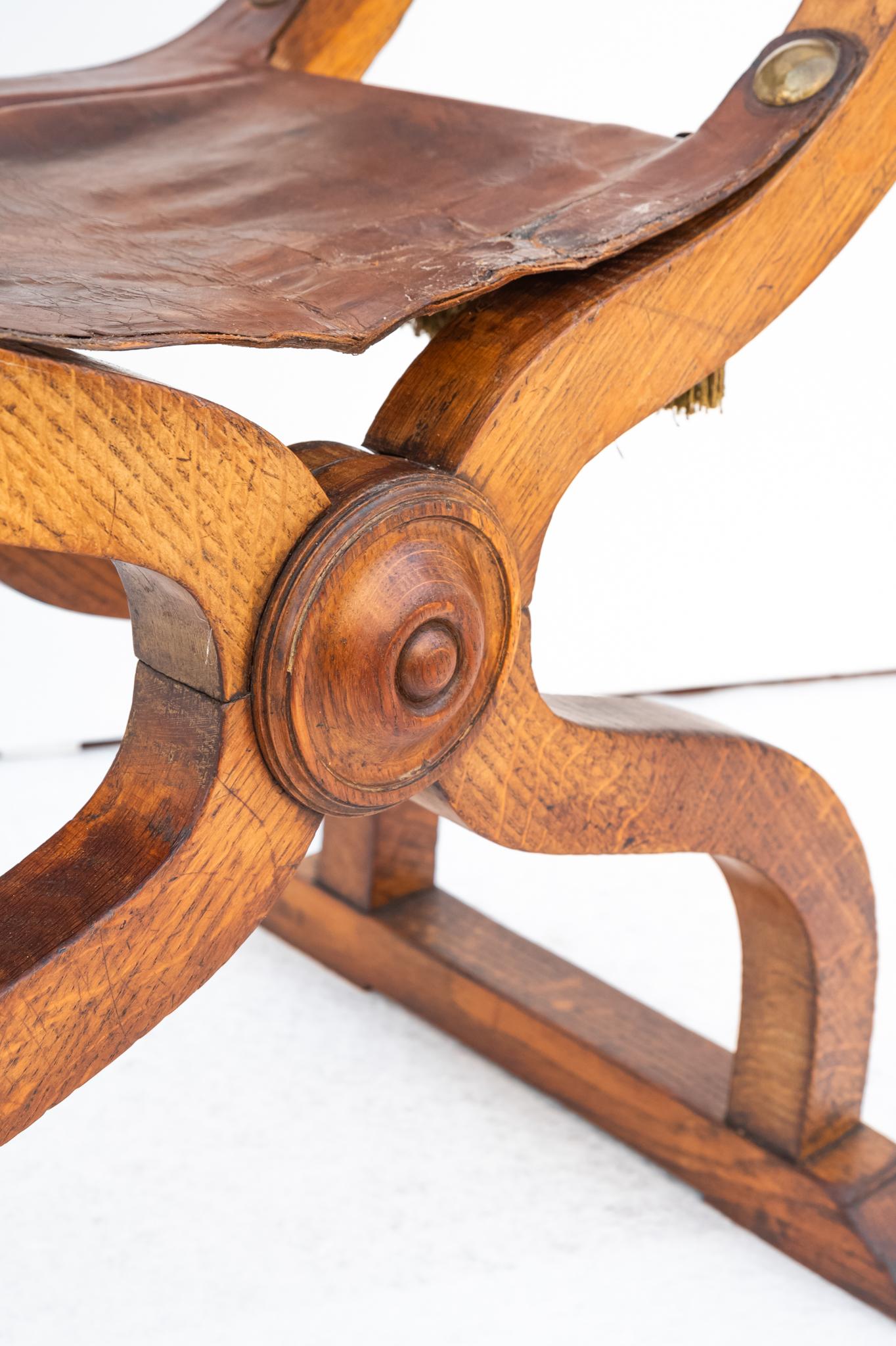 Savonarola-Stuhl, Jahr 1900 (Leder) im Angebot
