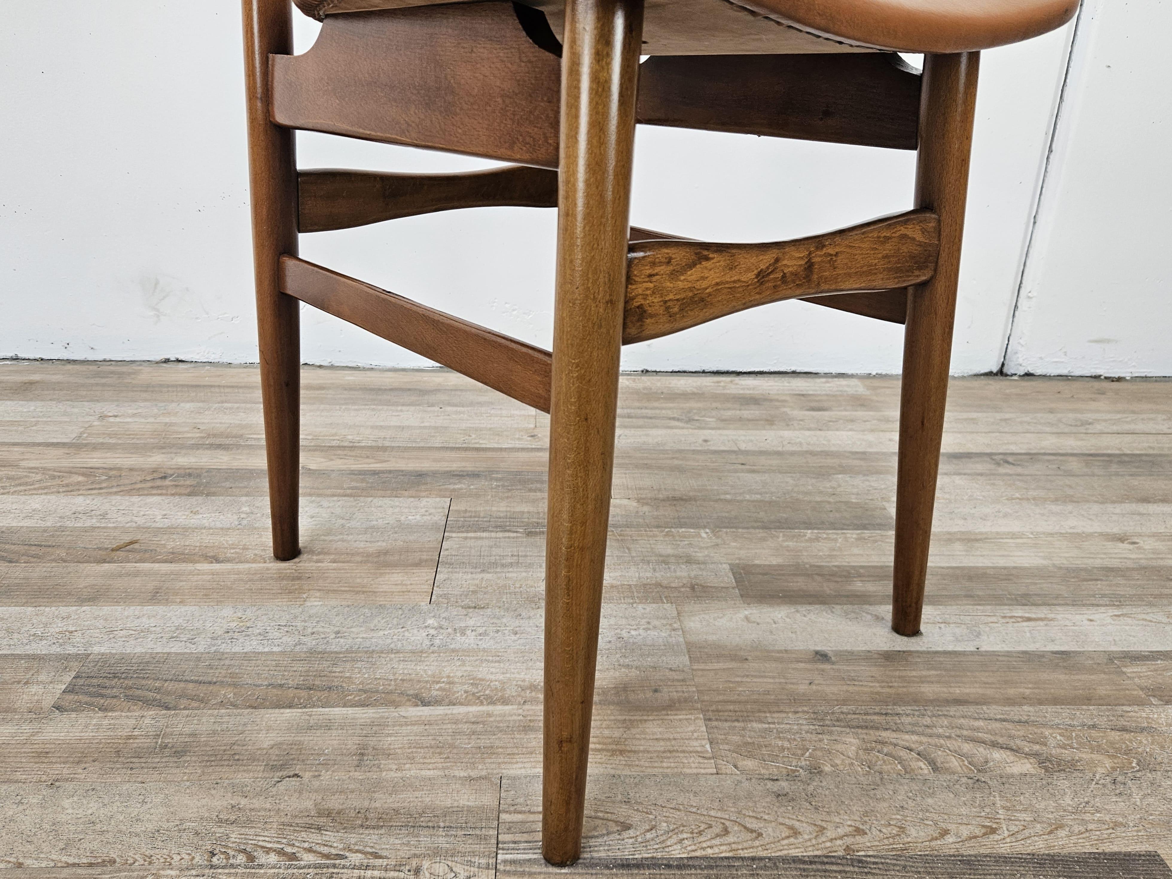 Scandinavian 1970s teak and brown skai chair For Sale 5