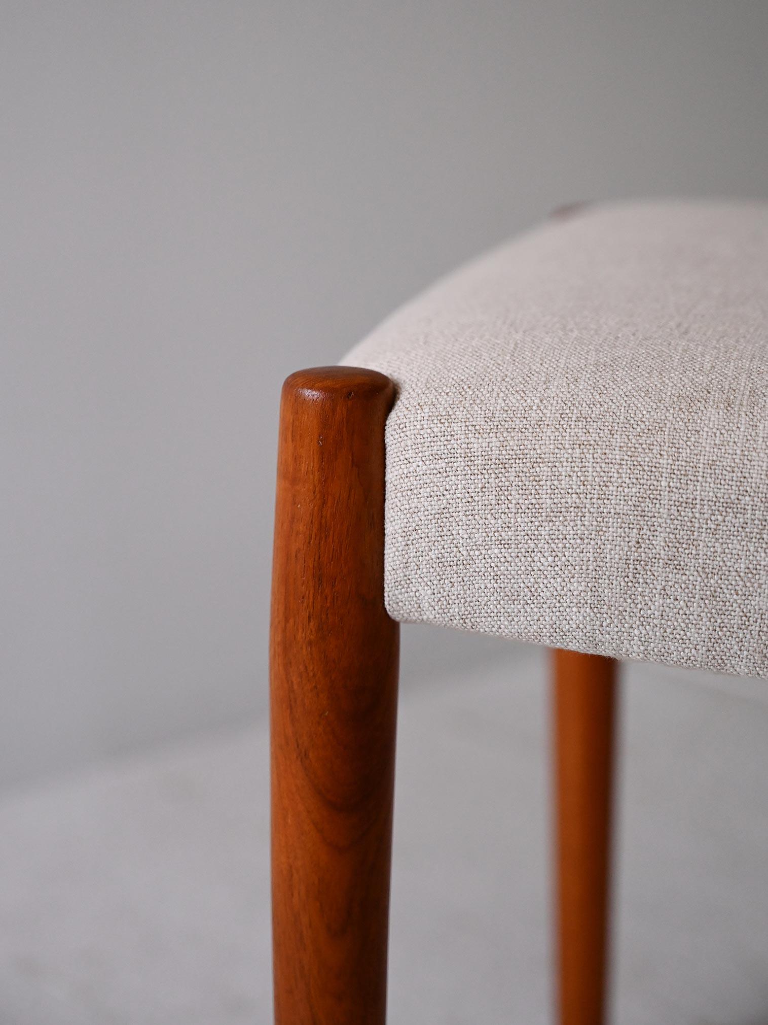 Sedia scandinava vintage anni 60 in teak curvato im Zustand „Gut“ im Angebot in Brescia, IT