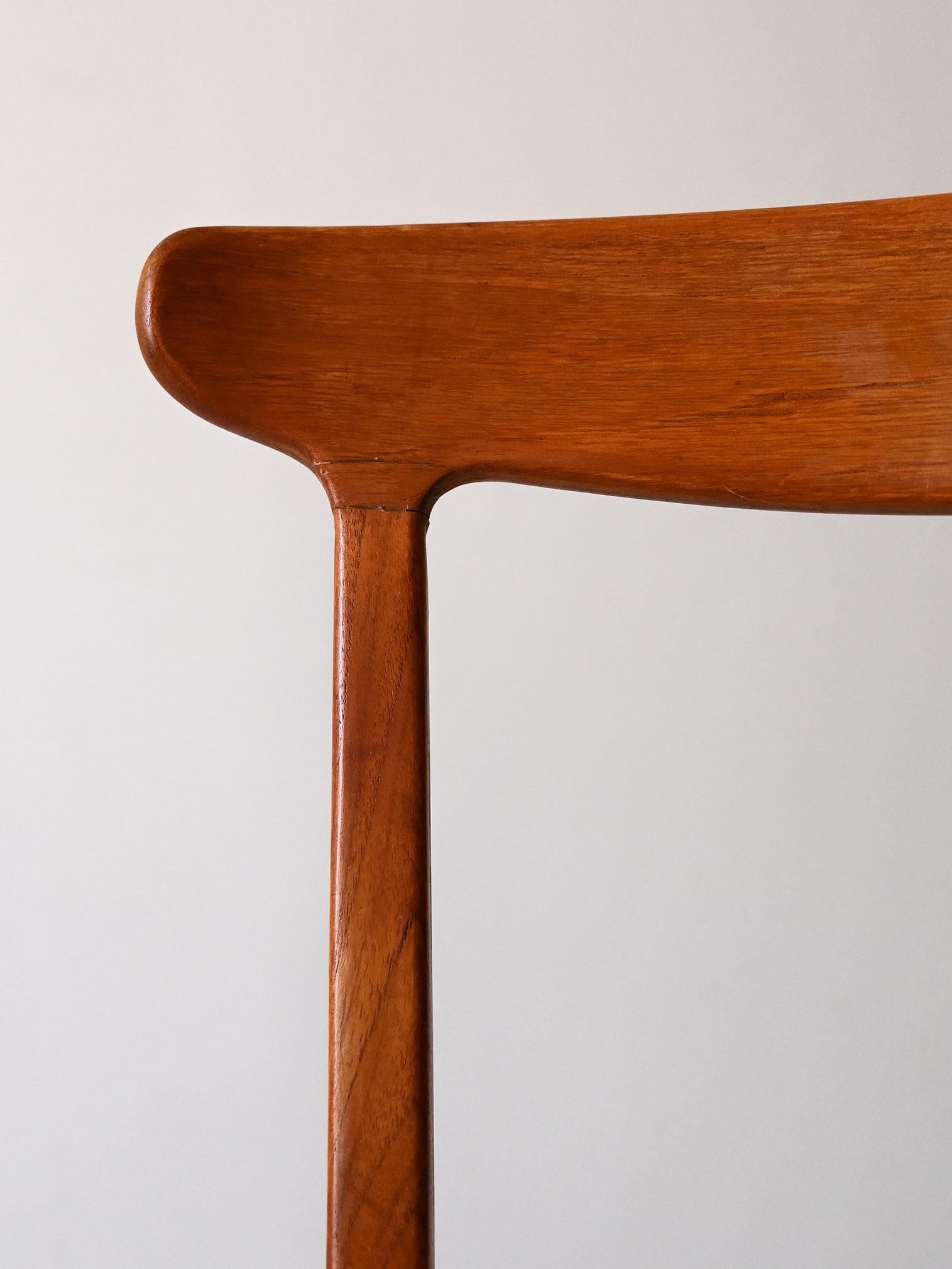 Sedia scandinava vintage anni 60 in teak curvato (Mid-20th Century) im Angebot
