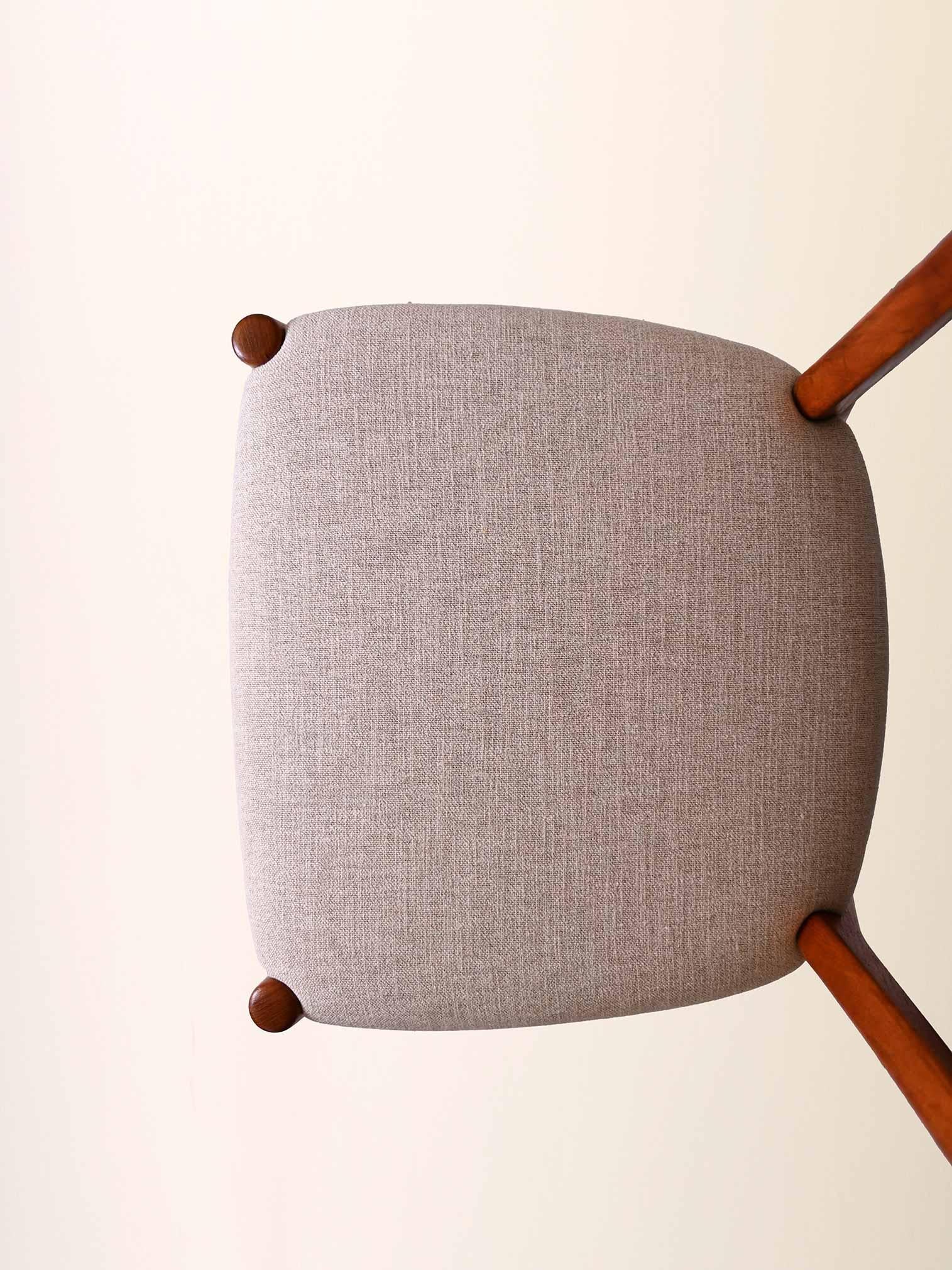 Sedia scandinava vintage anni 60 in teak curvato im Angebot 2