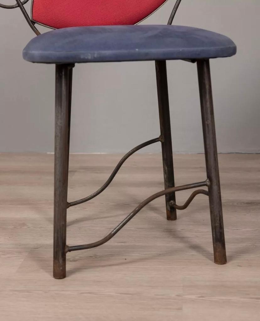 Sedia scultorea vintage anni 70 in ferro e tessuto design Italiano in vendita 6