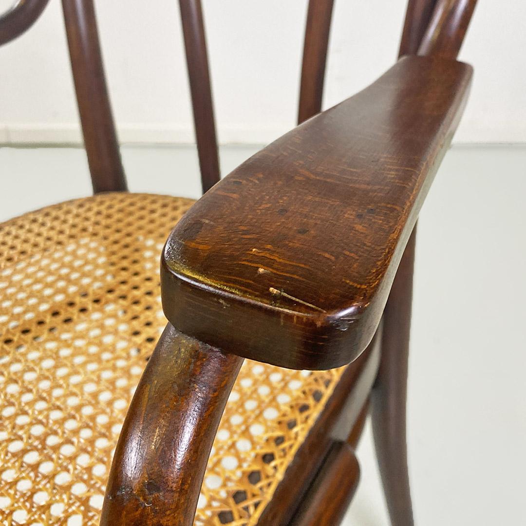 Thonet chair with arms made of wood and Vienna straw, Austria, early 1900s For Sale 2