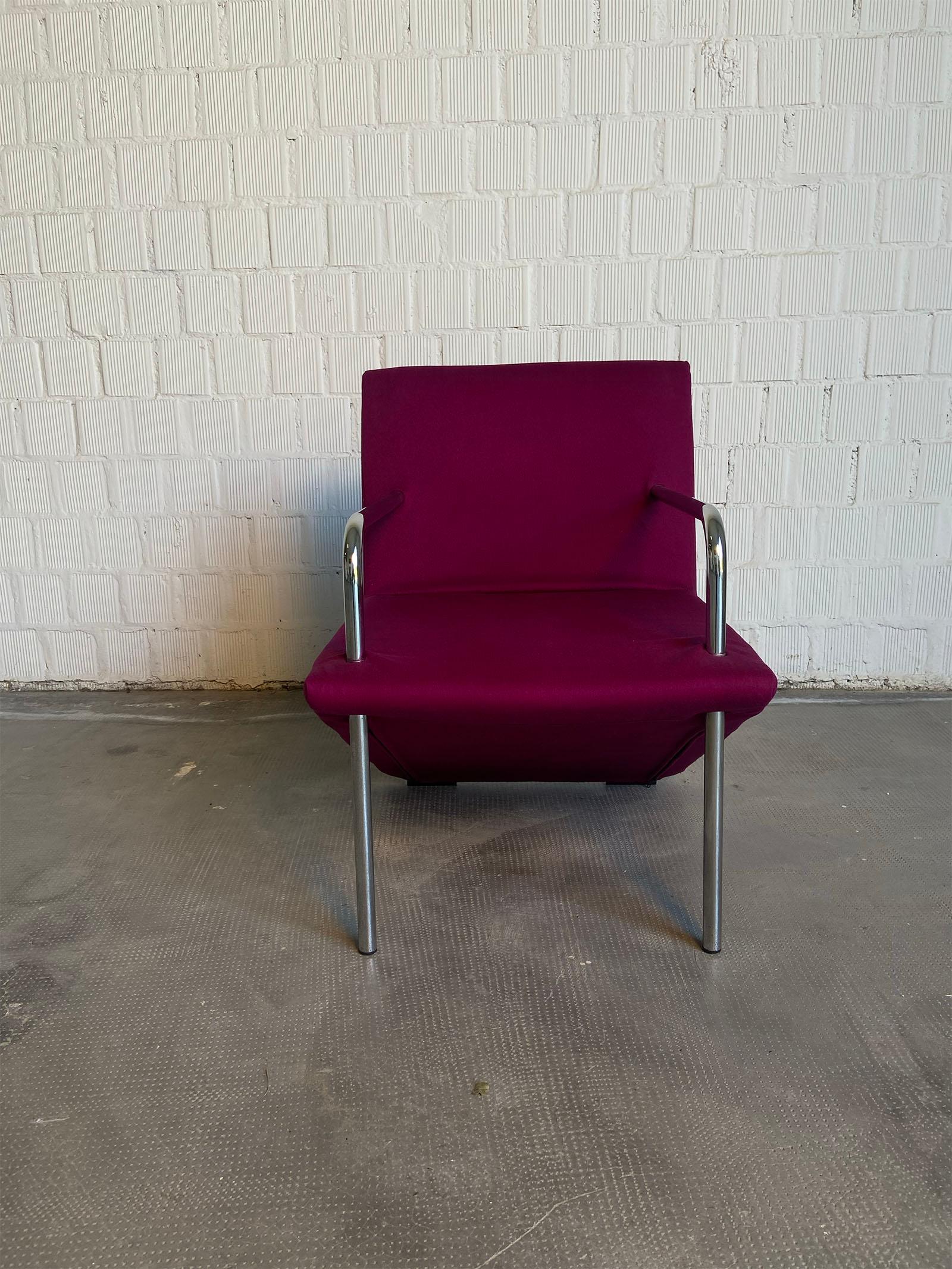 Vote chair designed by Giandomenico Bellotti produced by Alias in 1980 In Excellent Condition For Sale In Ravenna, IT