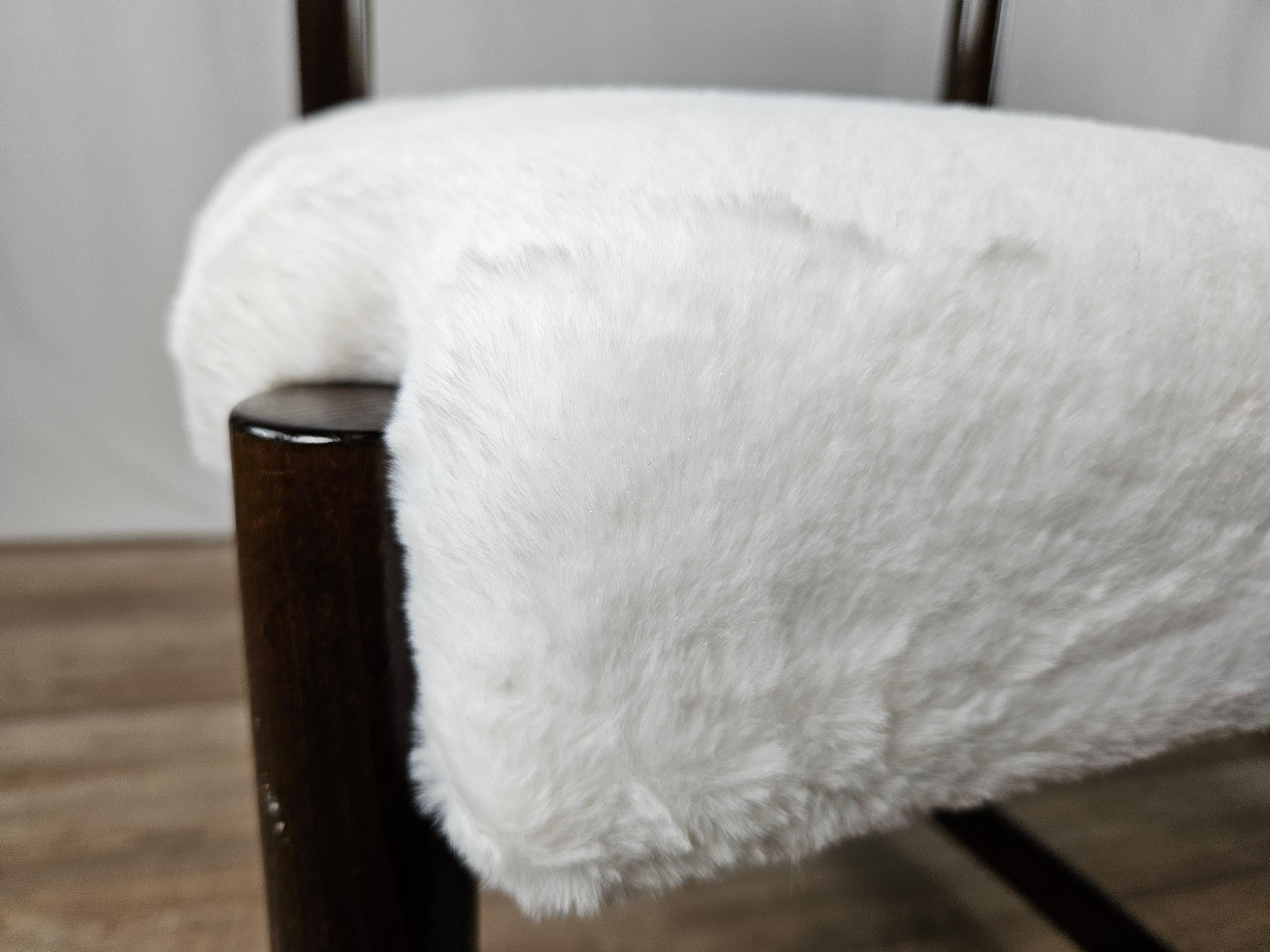 1970s beechwood chairs with white teddy bear-type fur seat  For Sale 3