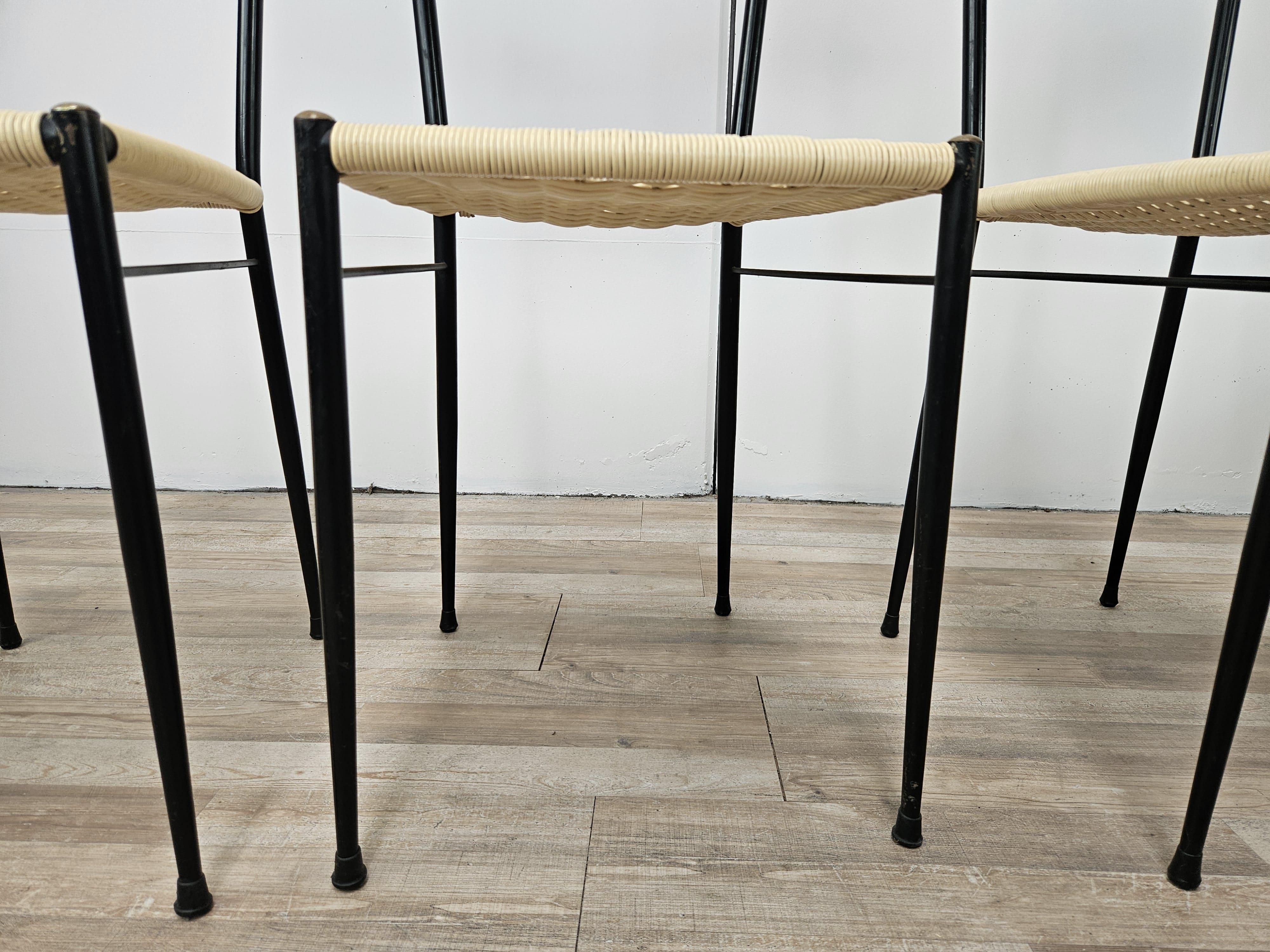 Sillas de comedor de hierro y plástico de los años 70 en venta 12